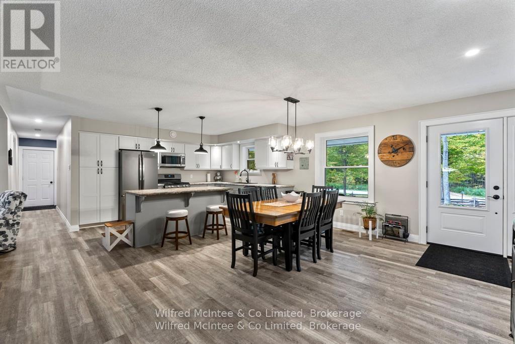 442289 Concession 21, Georgian Bluffs, Ontario N0H 2T0 - Photo 6 - X12932334