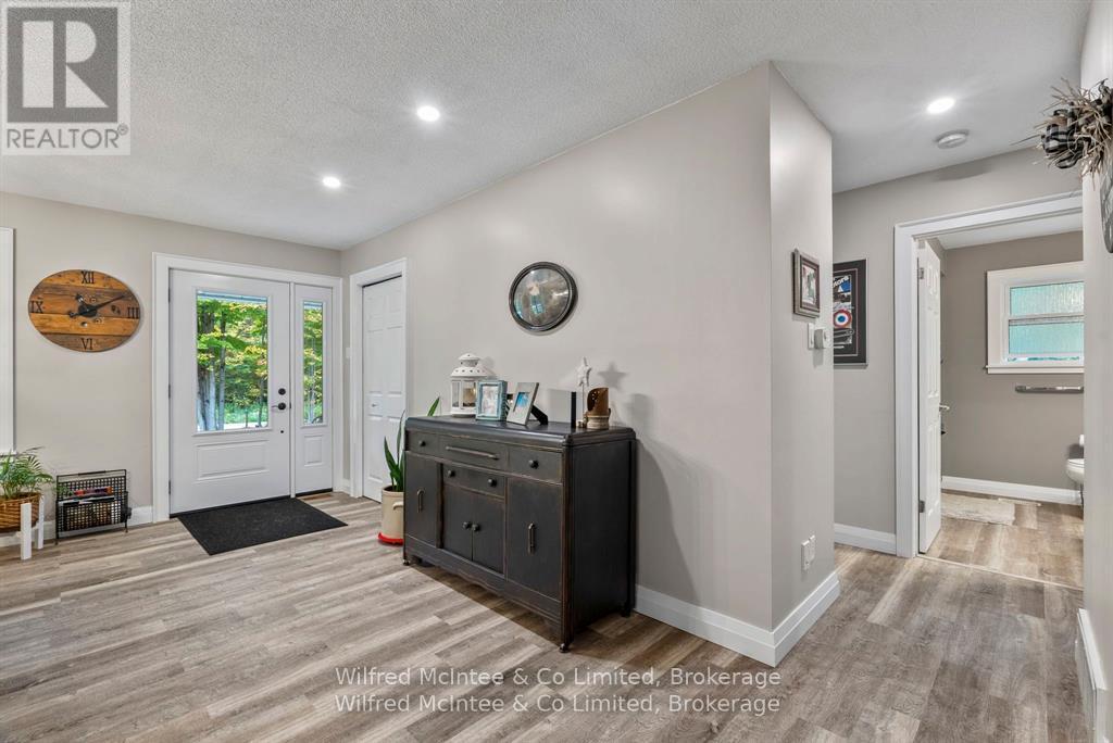 442289 Concession 21, Georgian Bluffs, Ontario N0H 2T0 - Photo 7 - X12932334