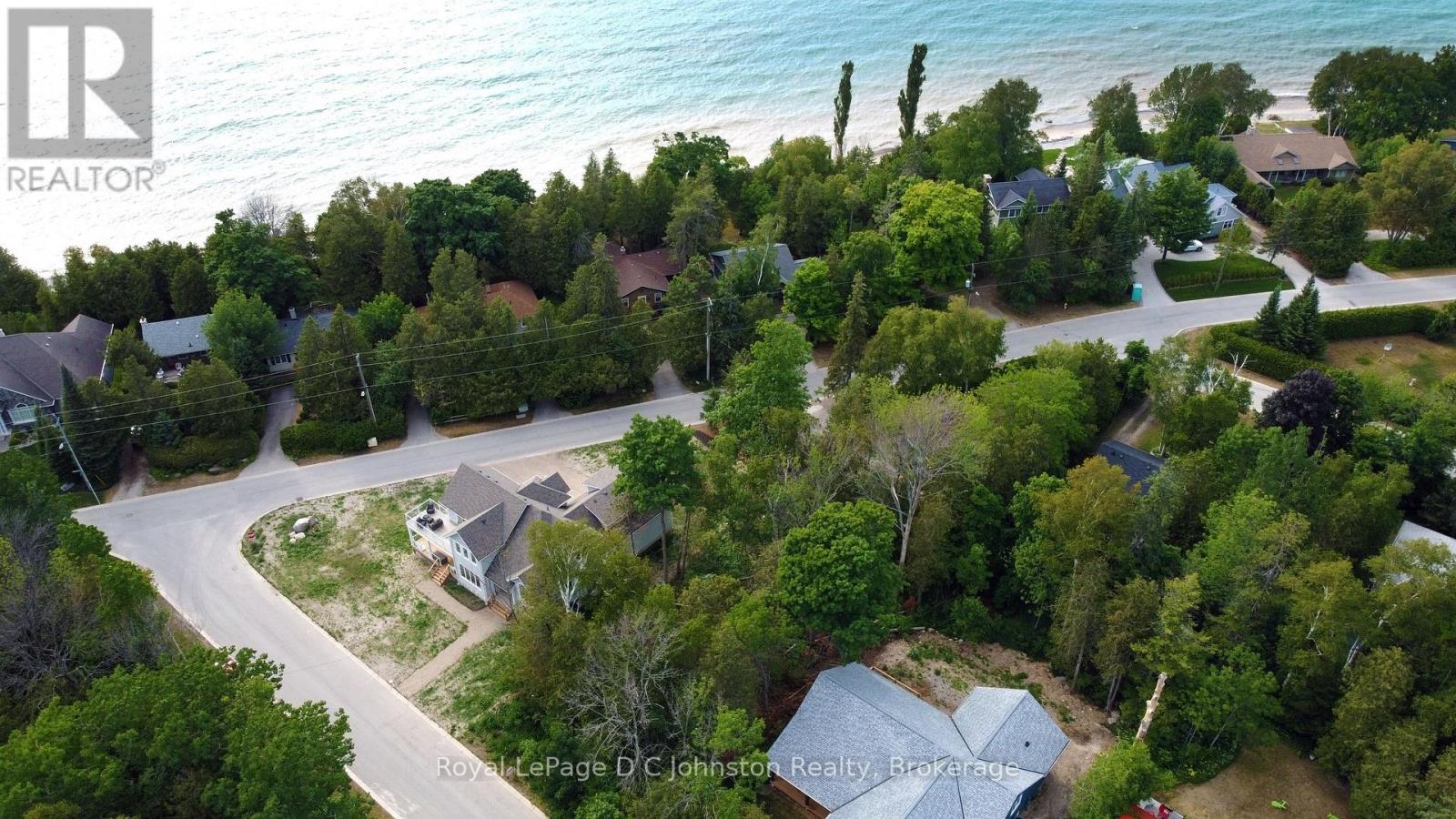9 HEMLOCK STREET, Saugeen Shores, Ontario