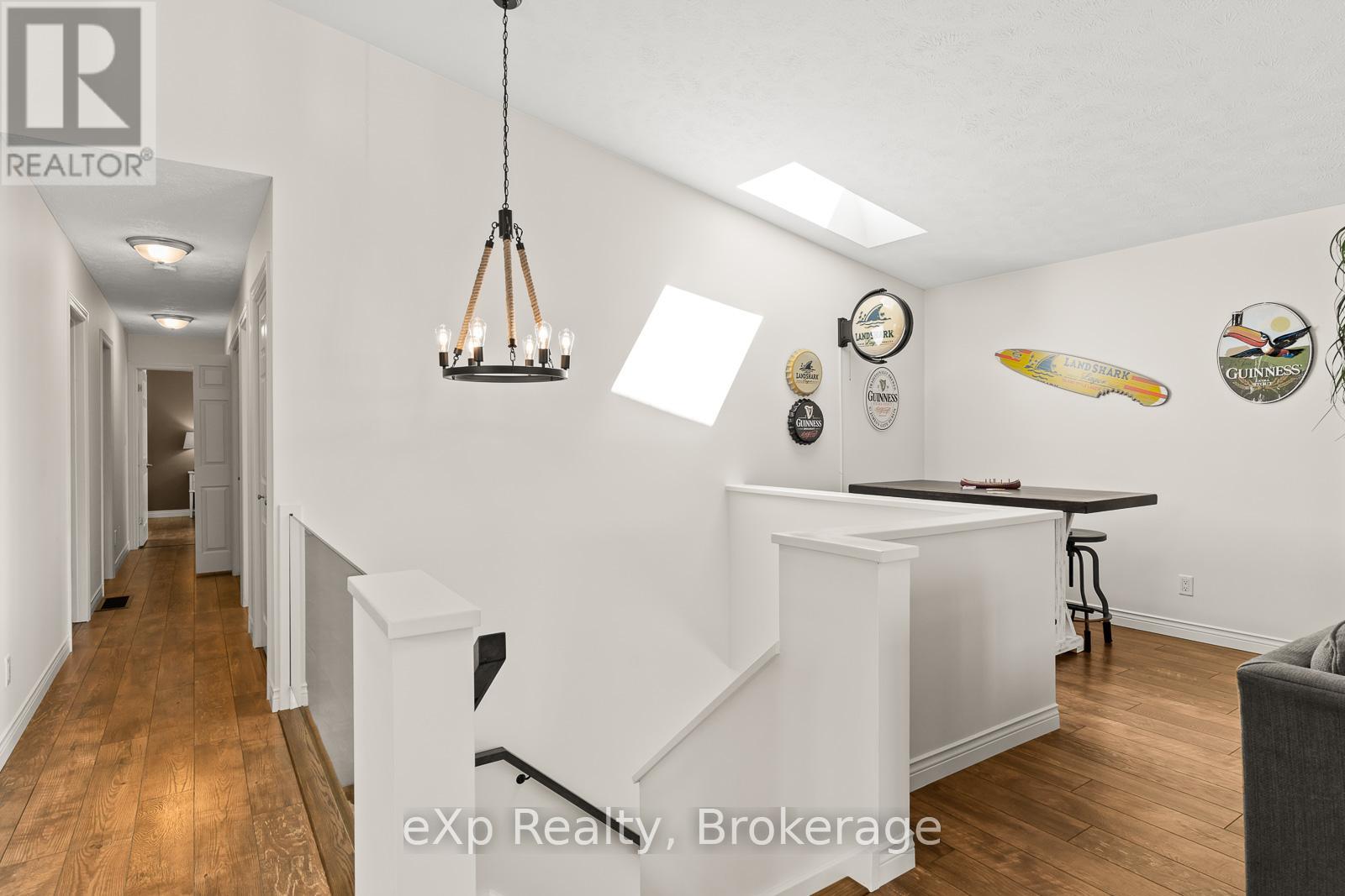 900 Berford Street, South Bruce Peninsula, Ontario N0H 2T0 - Photo 6 - X12934088