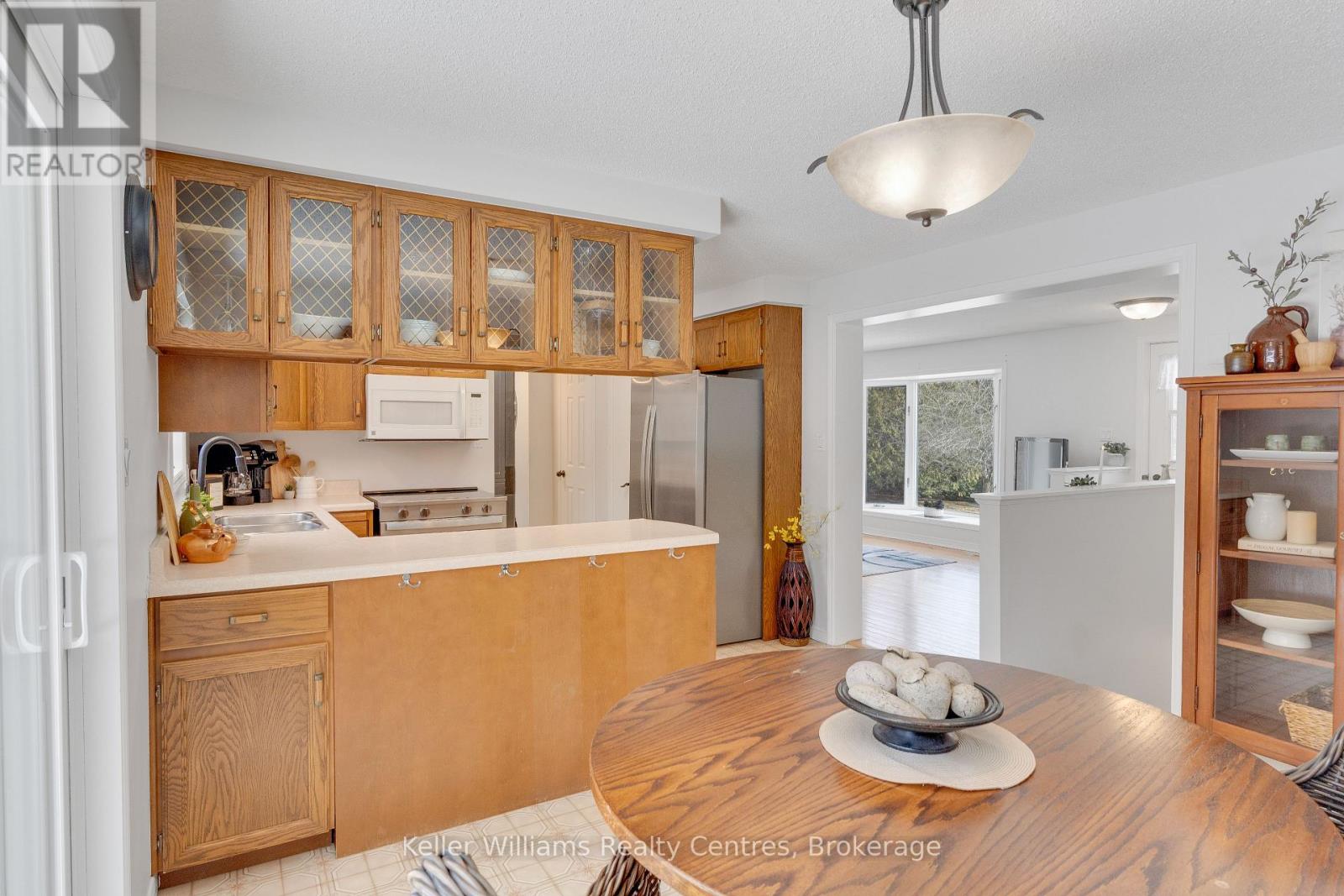 361063 Concession 16, Georgian Bluffs, Ontario N0H 2T0 - Photo 9 - X12940032