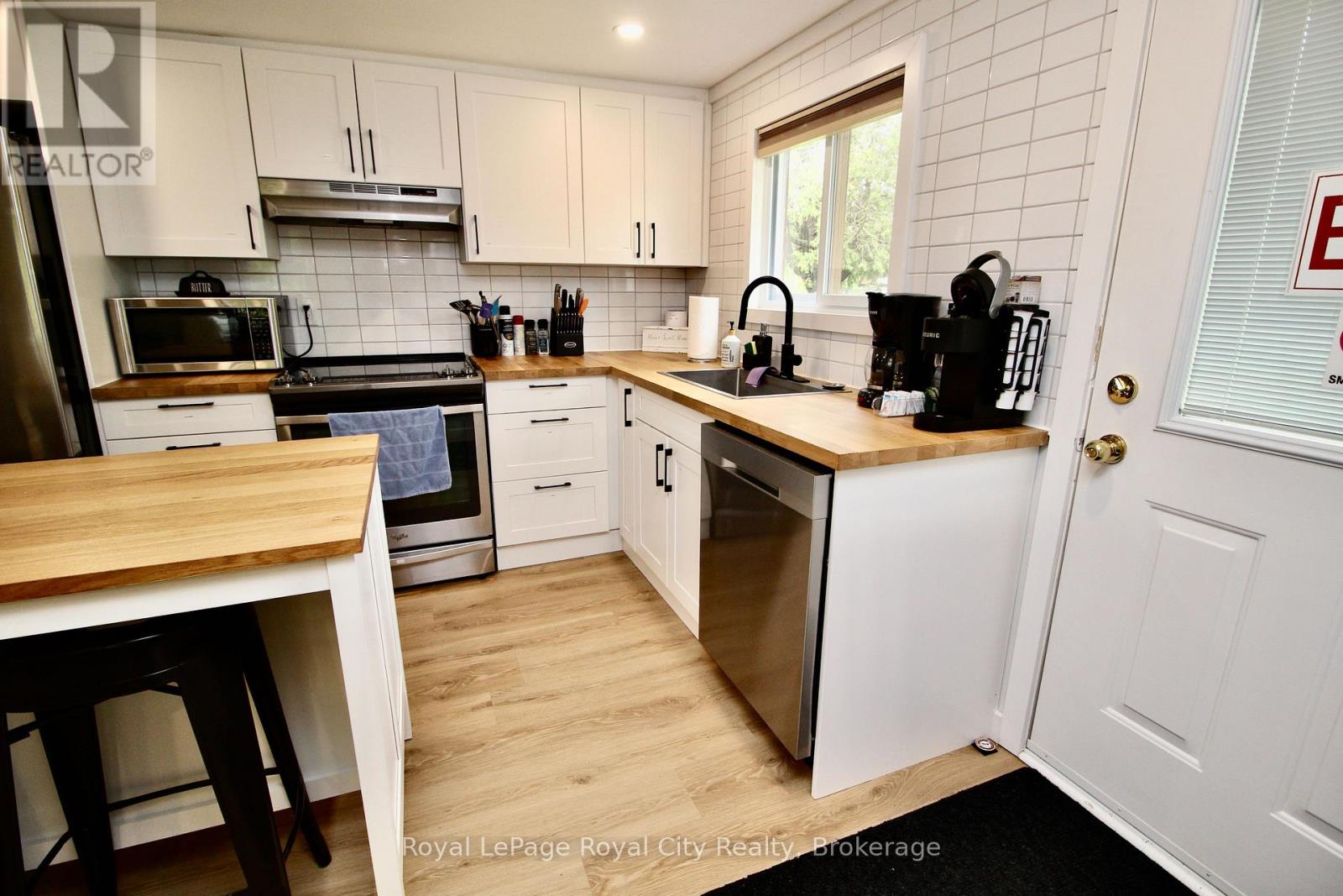 6339 6 Highway, Northern Bruce Peninsula, Ontario N0H 2R0 - Photo 4 - X12942826