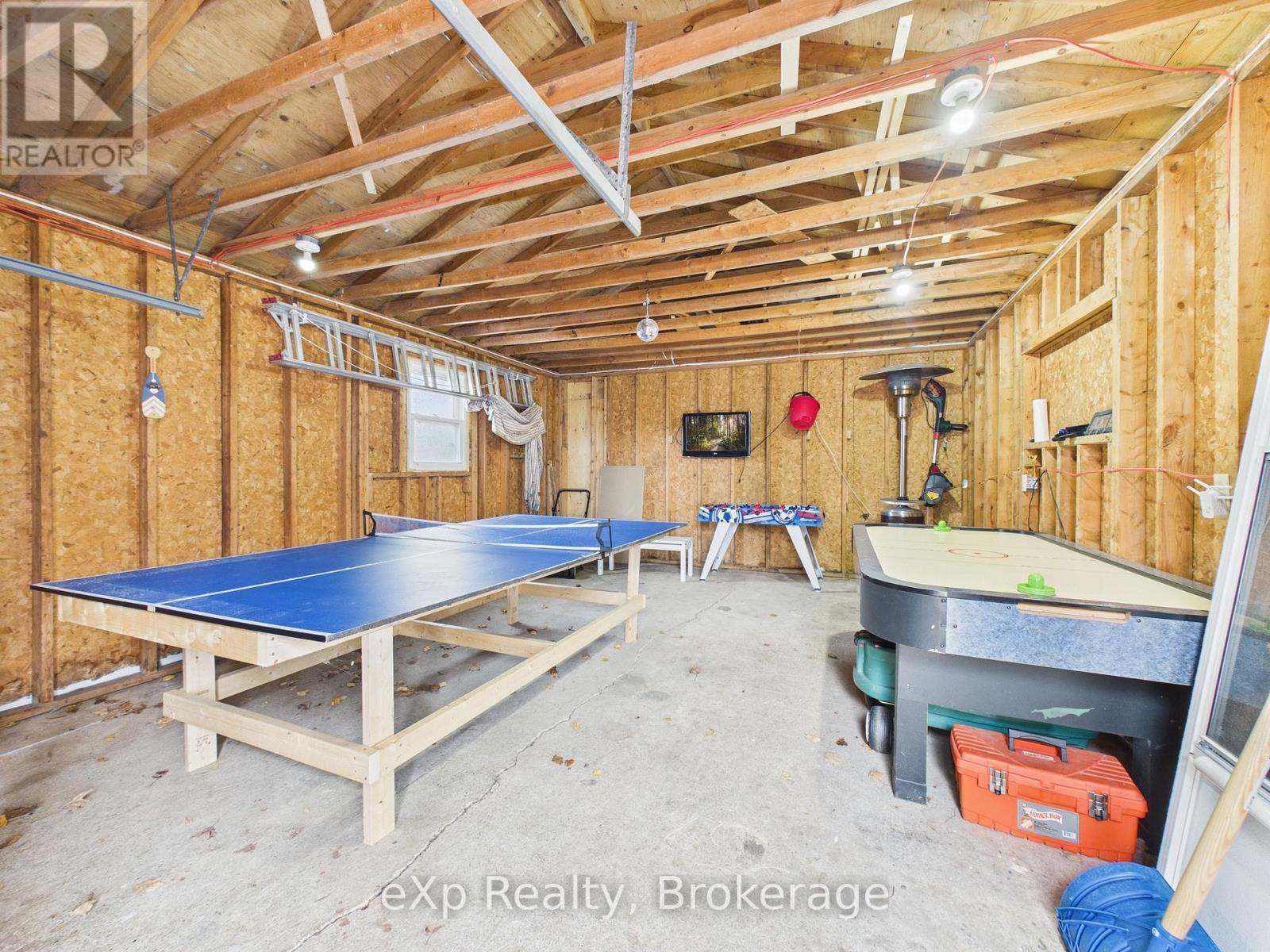 2 Birch Street, South Bruce Peninsula, Ontario N0H 2G0 - Photo 3 - X12943634