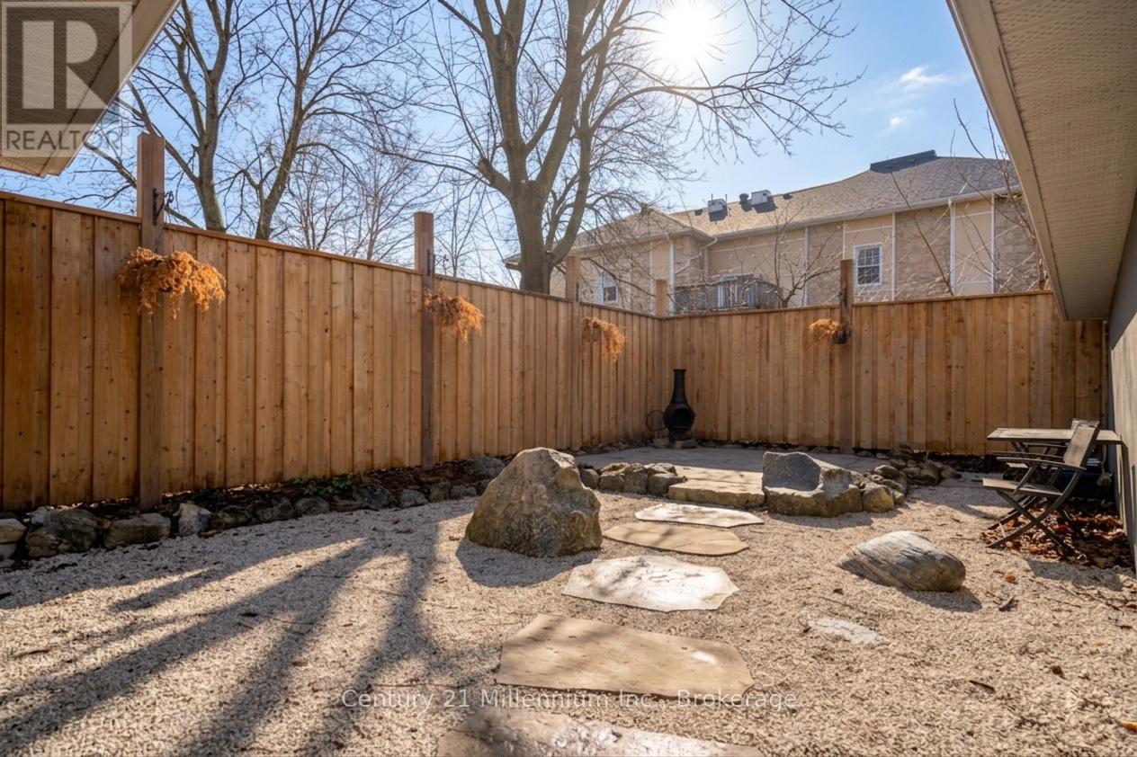 251 William Street, South Bruce Peninsula, Ontario N0H 2T0 - Photo 4 - X12945032