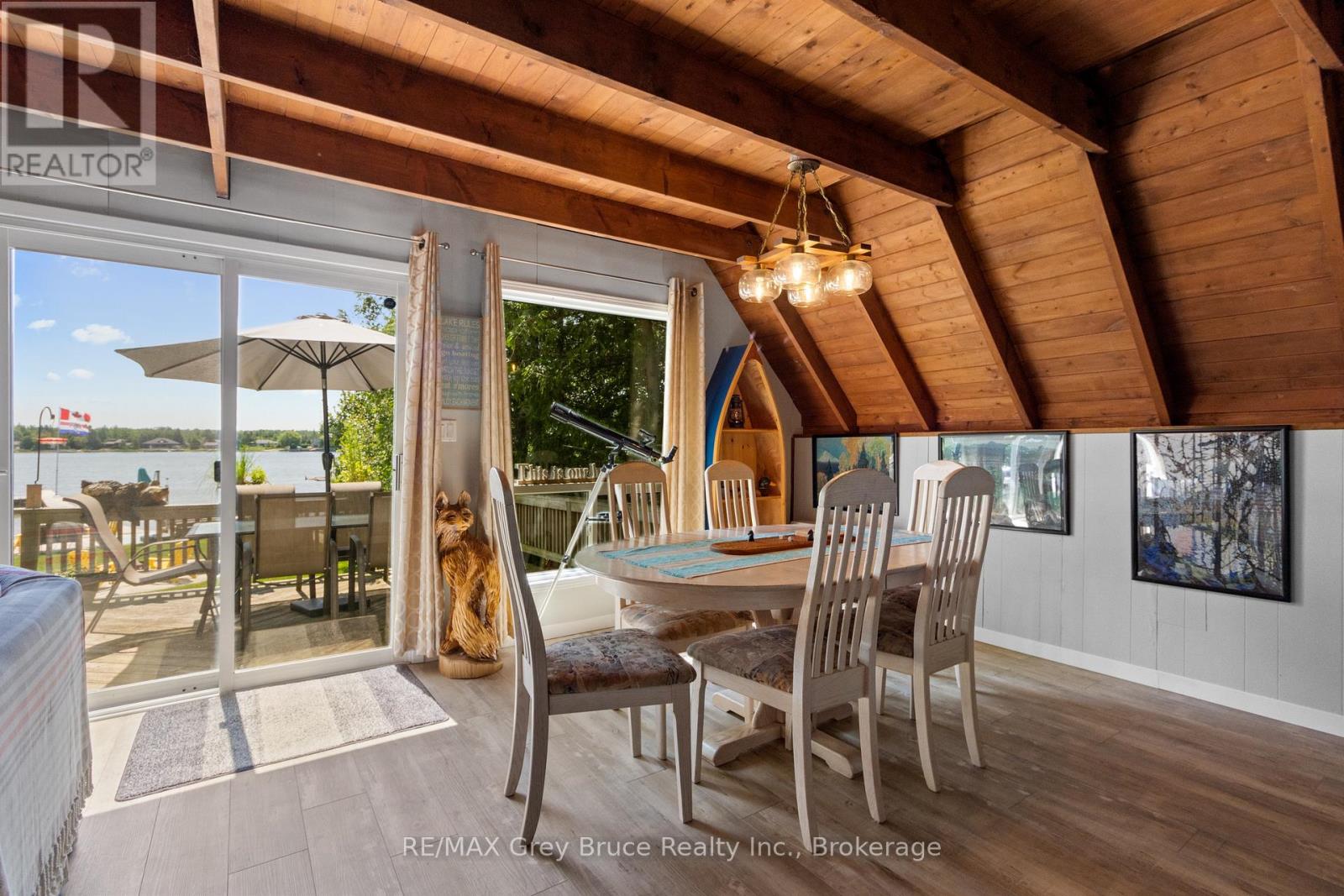 40 Aberdeen Avenue, Northern Bruce Peninsula, Ontario N0H 2T0 - Photo 8 - X12950796