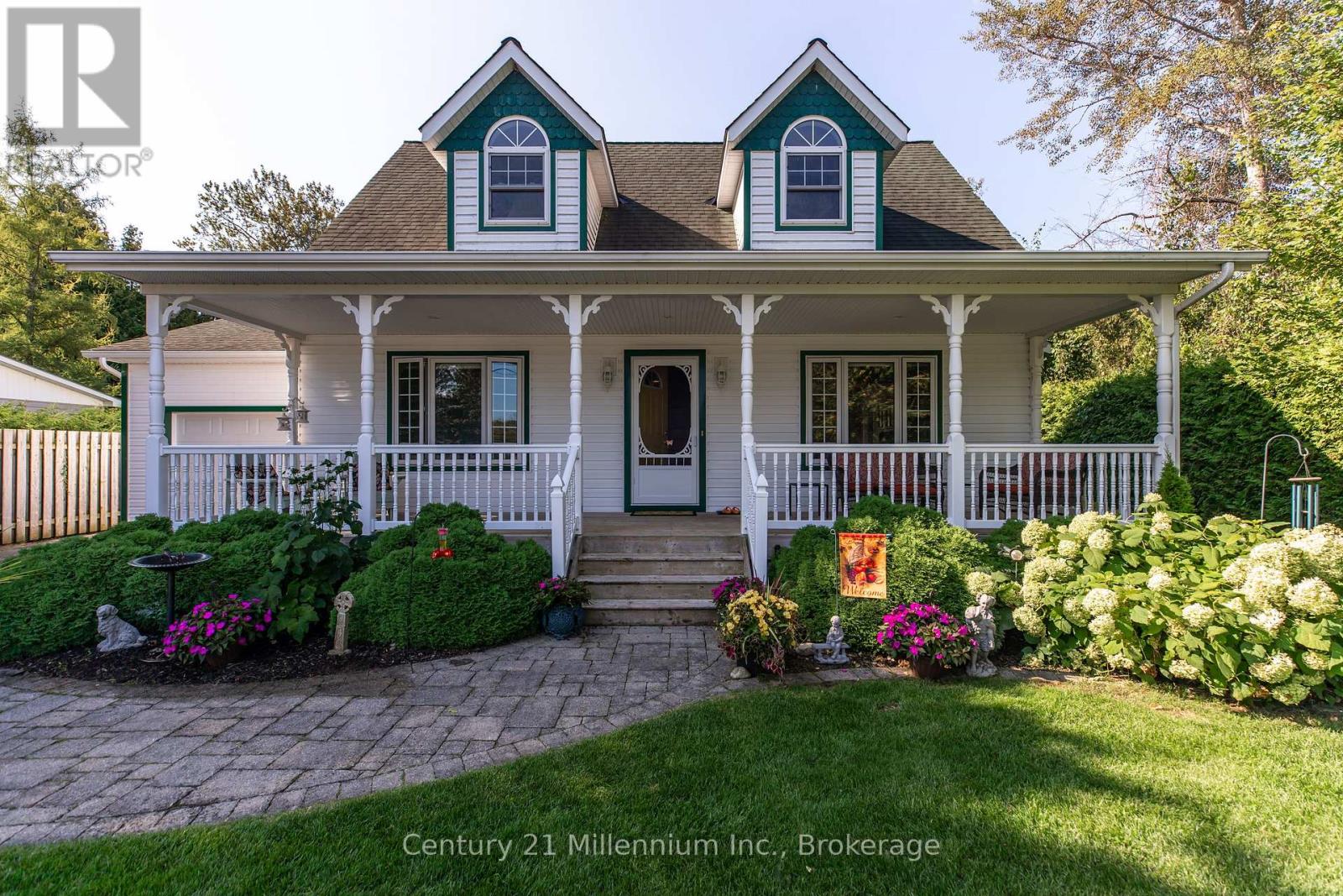 171 Island Street, Saugeen Shores, Ontario N0H 2L0 - Photo 6 - X12950848