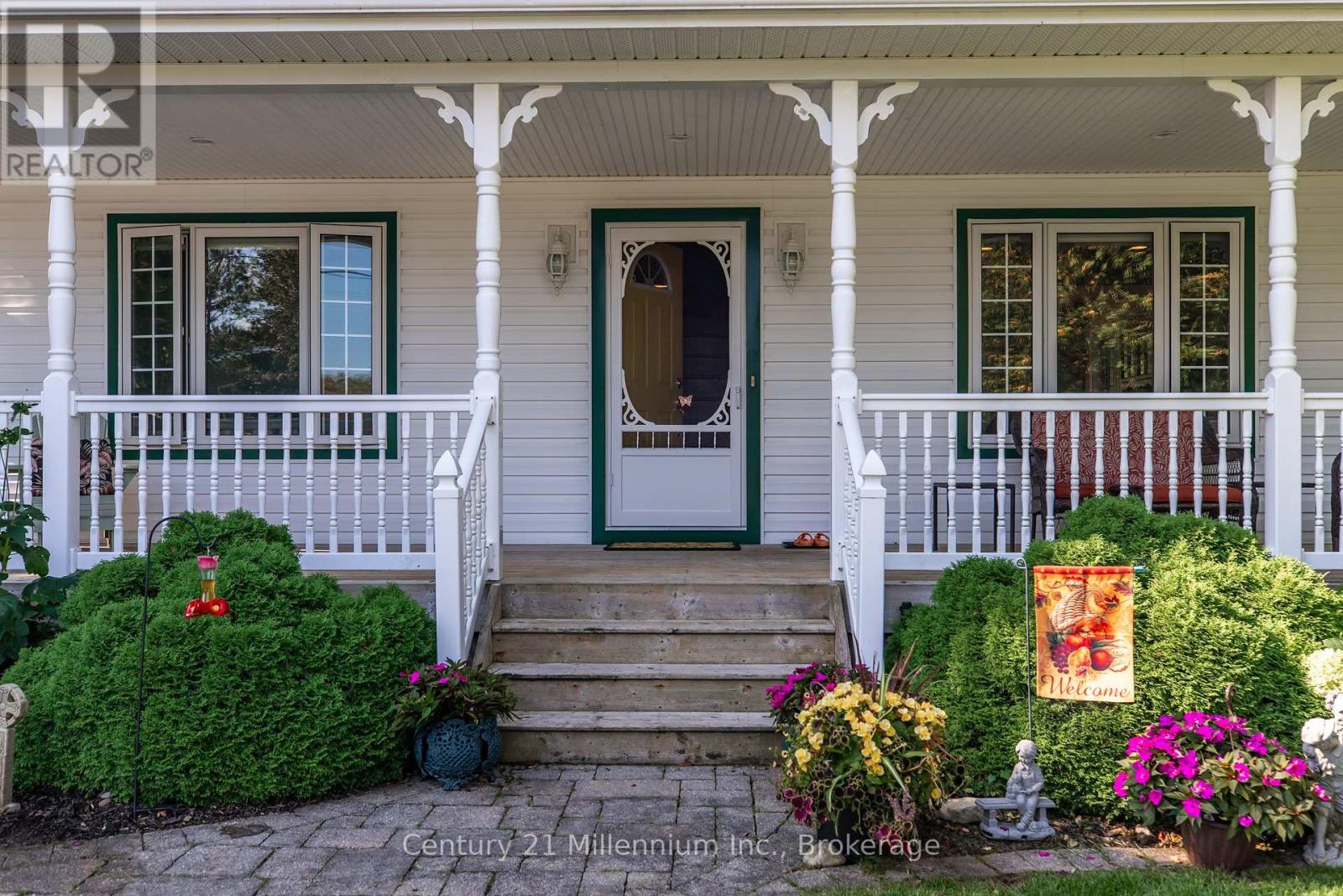 171 Island Street, Saugeen Shores, Ontario N0H 2L0 - Photo 8 - X12950848