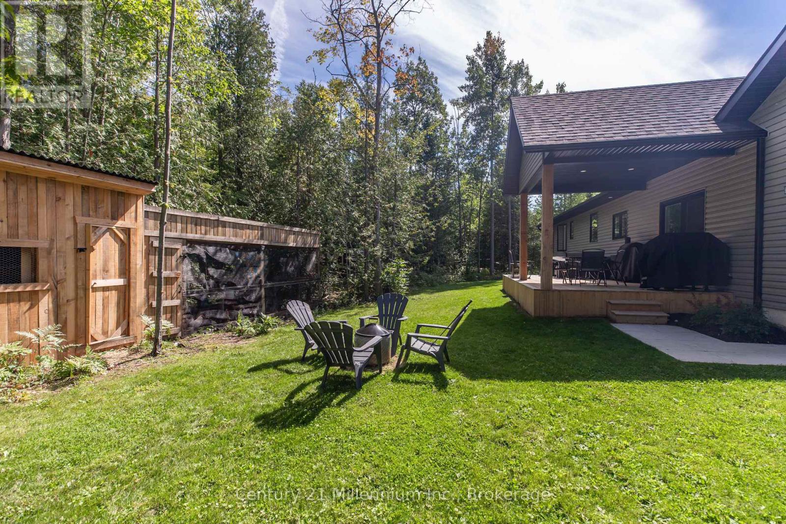 23 Hemlock Road, South Bruce Peninsula, Ontario N0H 2T0 - Photo 8 - X12957146