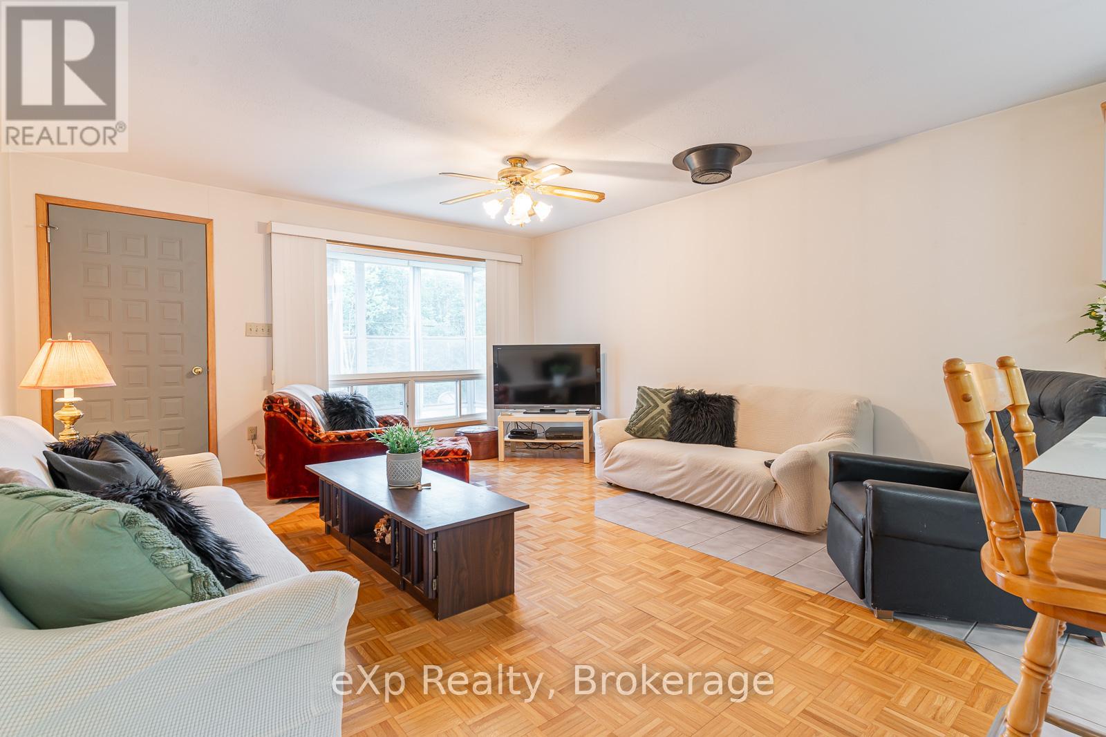 27 Bell Drive, Northern Bruce Peninsula, Ontario N0H 2T0 - Photo 8 - X12962118
