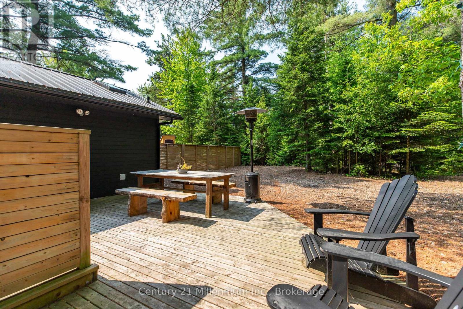 204 Ogimah Road, Native Leased Lands, Ontario N0H 2T0 - Photo 9 - X12951942