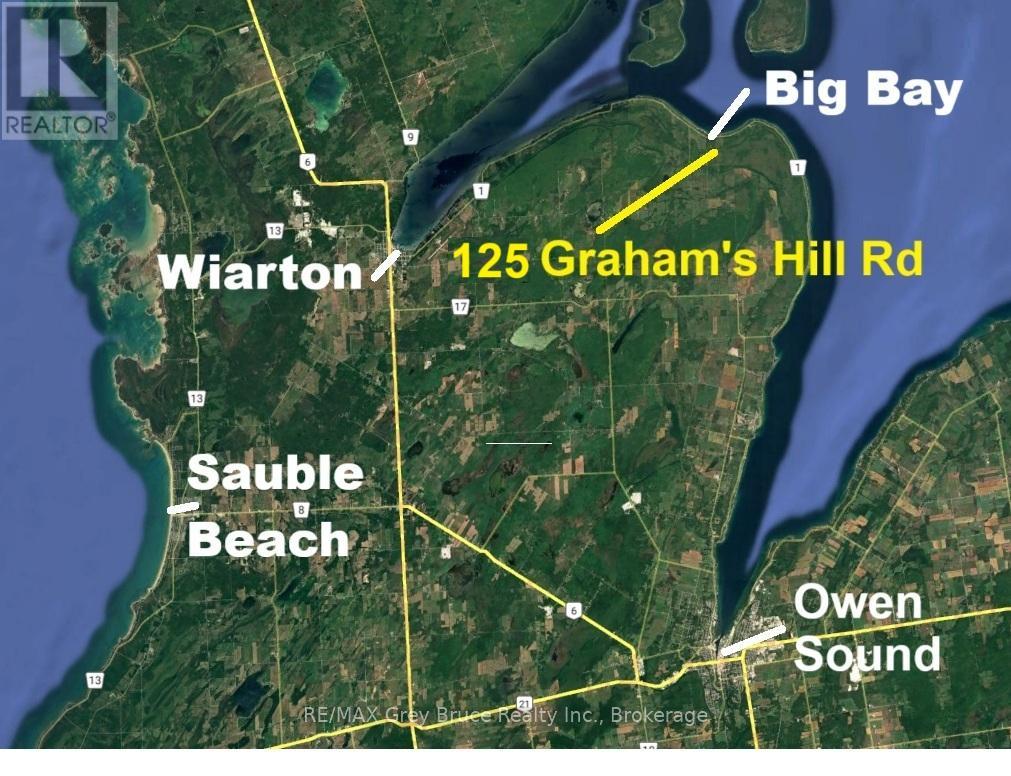 125 Graham's Hill Road, Georgian Bluffs, Ontario N0H 2T0 - Photo 2 - X12965404