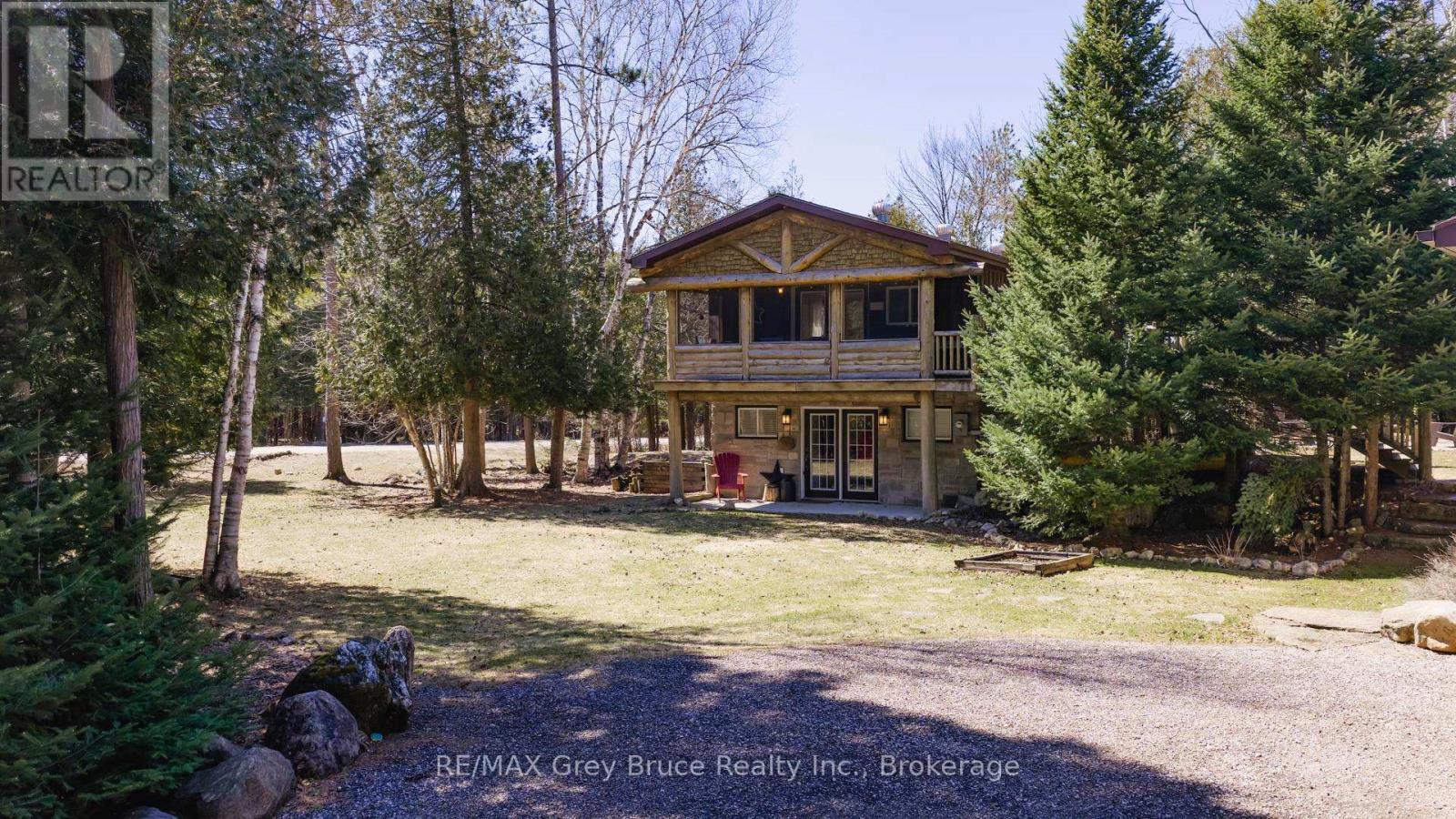 1535 15 Side Road, South Bruce Peninsula, Ontario N0H 2T0 - Photo 7 - X12989398