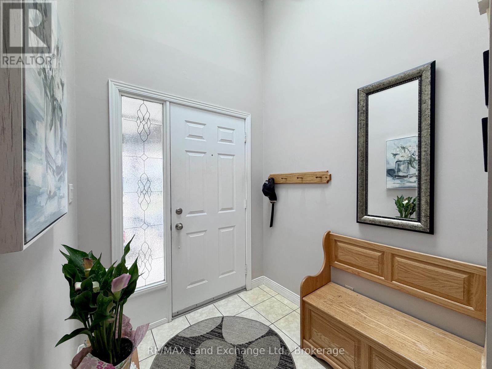 30 - 914 Arlington Street, Saugeen Shores, Ontario N0H 2C4 - Photo 2 - X13010970