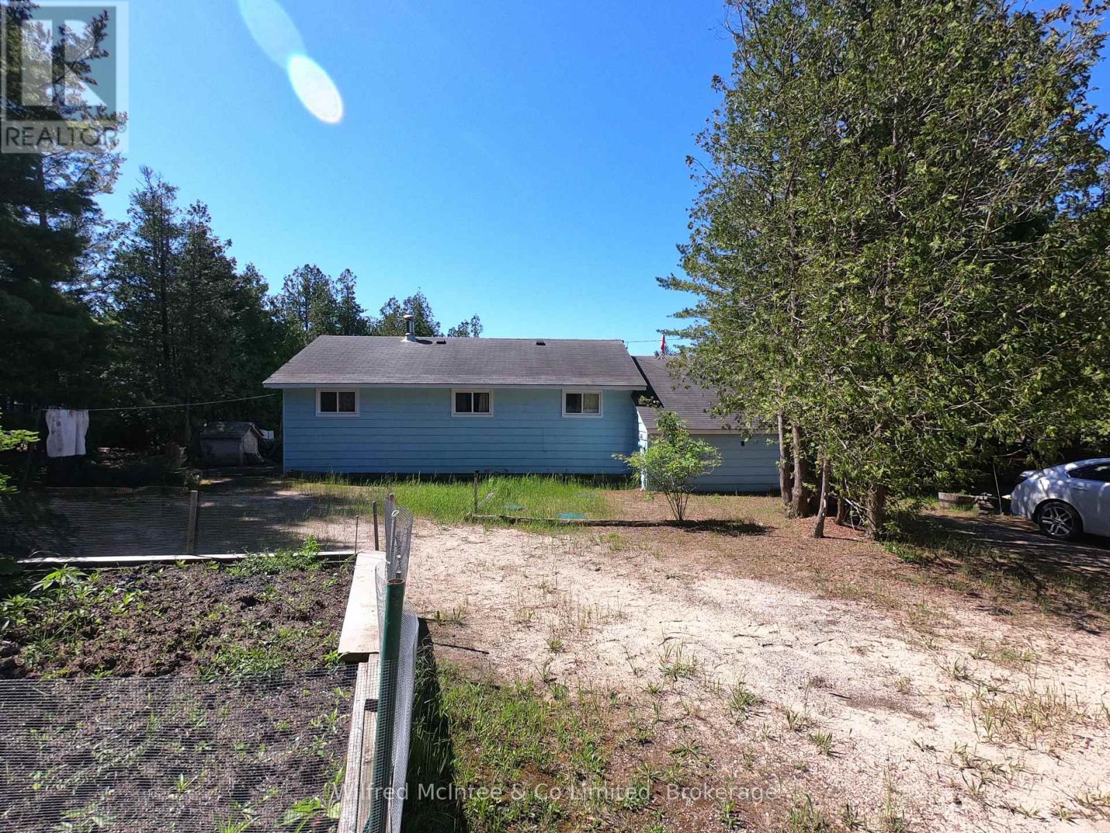 47 Sog Je Wa Sa Drive, Native Leased Lands, Ontario N0H 2G0 - Photo 3 - X13015540