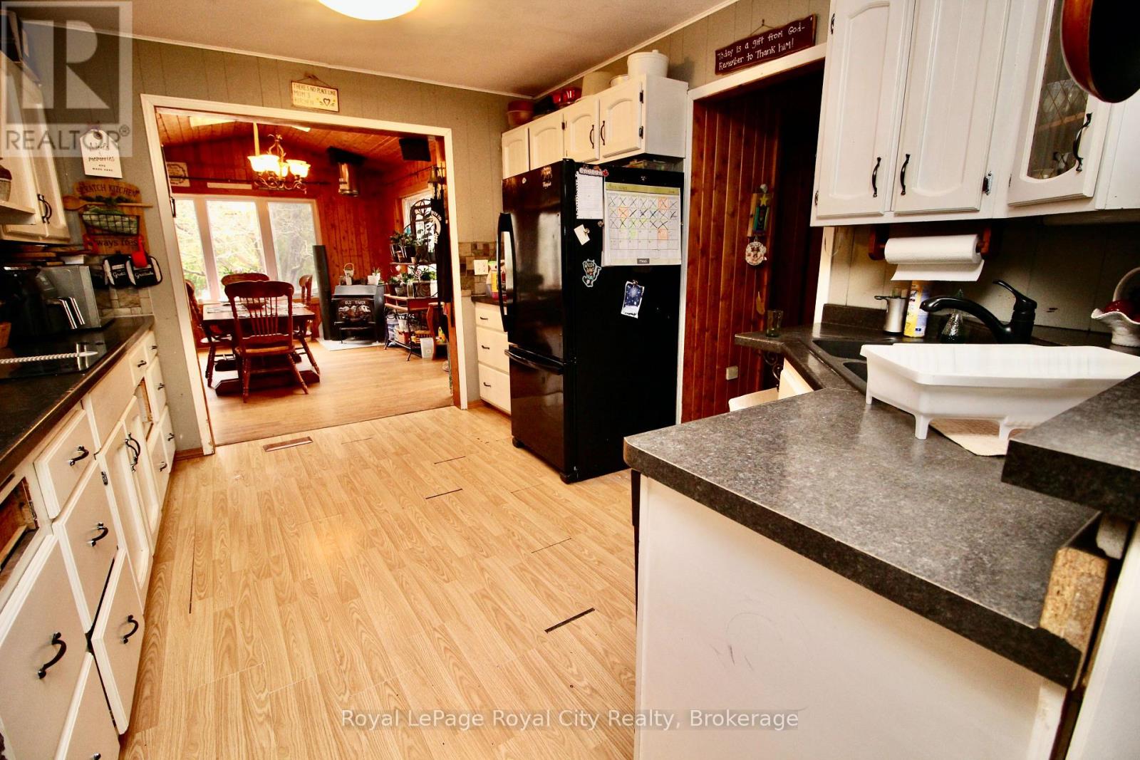 192 Mcarthur Road, Northern Bruce Peninsula, Ontario N0H 2R0 - Photo 3 - X13020388