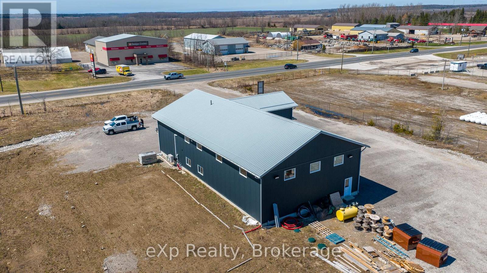 10075 Hwy 6, Georgian Bluffs, Ontario N0H 2T0 - Photo 7 - X13023380