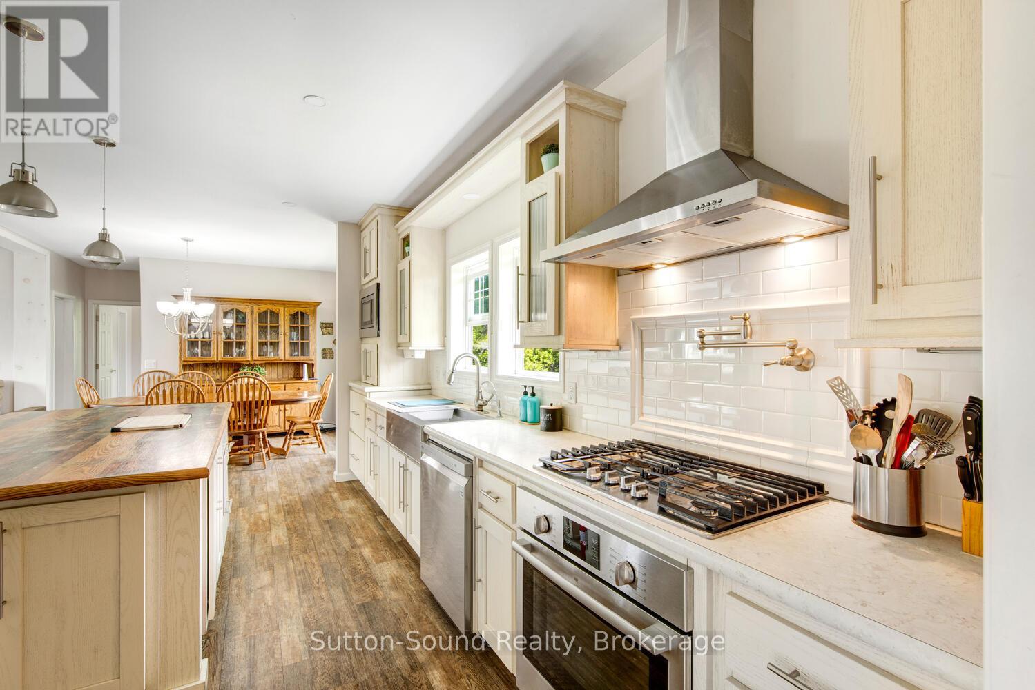 682 Dorcas Bay Road, Northern Bruce Peninsula, Ontario N0H 2R0 - Photo 7 - X13023756