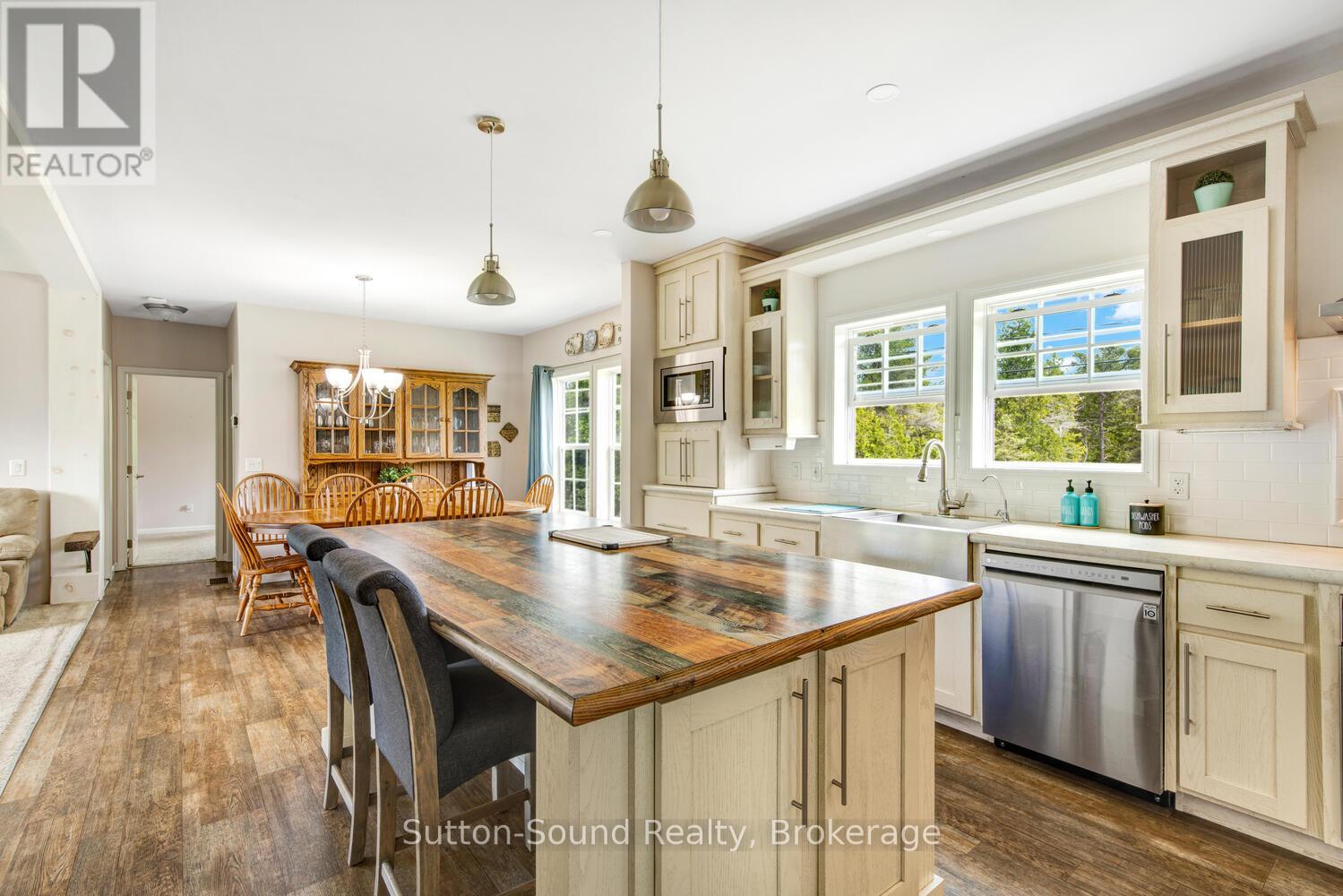 682 Dorcas Bay Road, Northern Bruce Peninsula, Ontario N0H 2R0 - Photo 8 - X13023756
