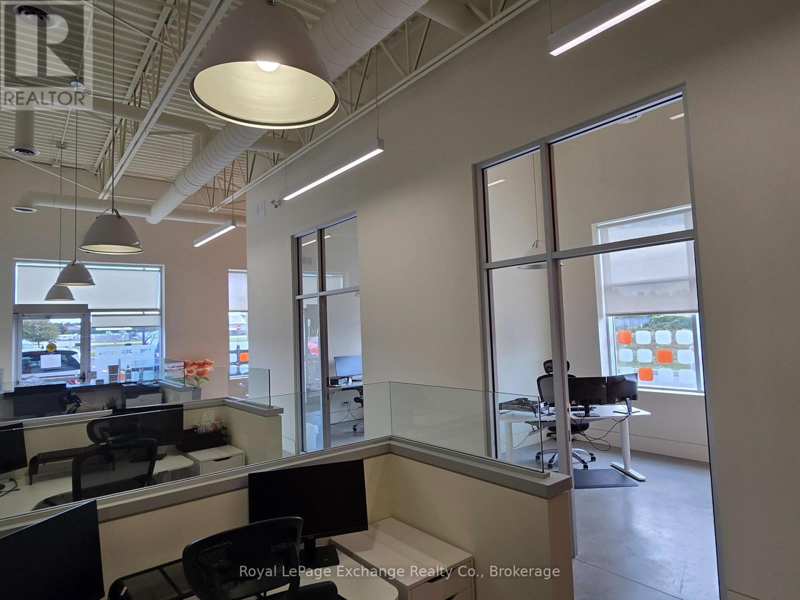 Unit 1 - 1246-B Goderich (Highway 21) Street N, Saugeen Shores, Ontario N0H 2C5 - Photo 9 - X13026388