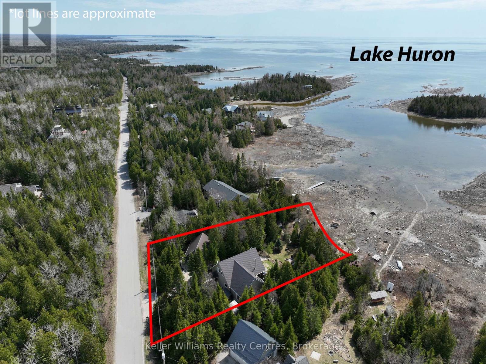 55 Devil's Glen Road, Northern Bruce Peninsula, Ontario N0H 2T0 - Photo 2 - X13043326