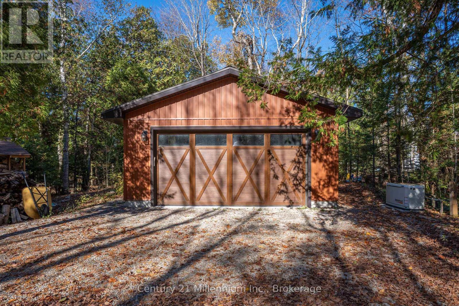 117 Sutherland Road, Georgian Bluffs, Ontario N0H 2T0 - Photo 9 - X13064412