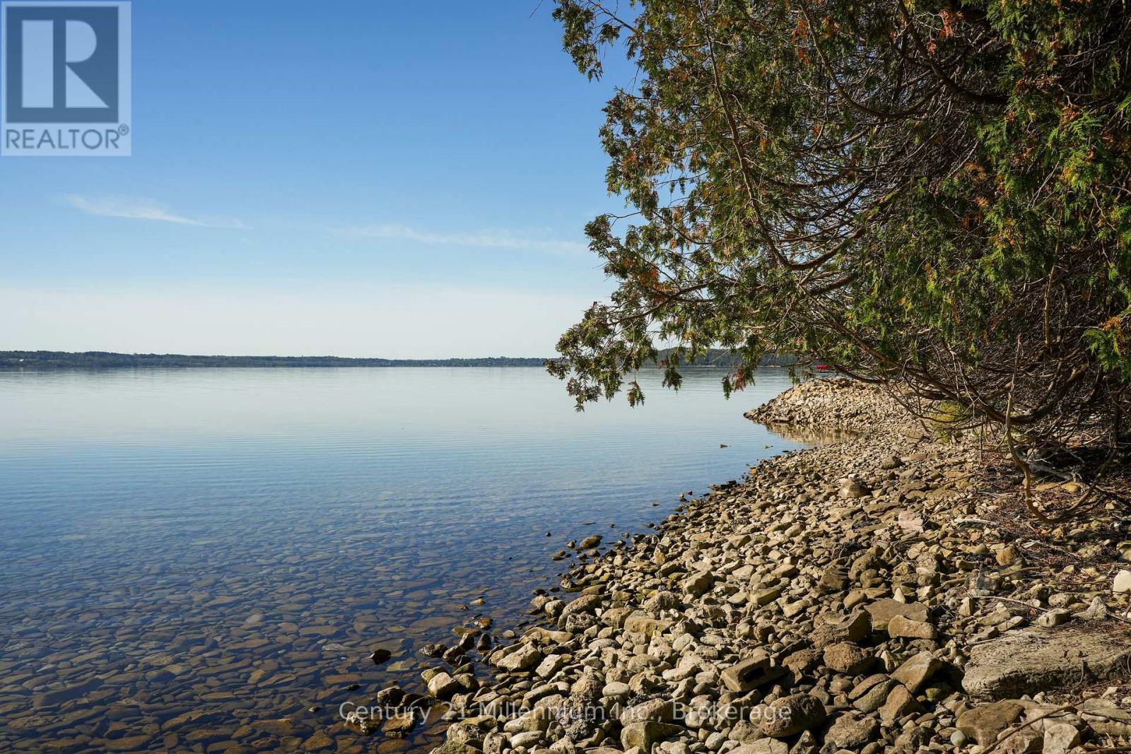 115 Mallory Beach Road, South Bruce Peninsula, Ontario N0H 2T0 - Photo 2 - X13070284