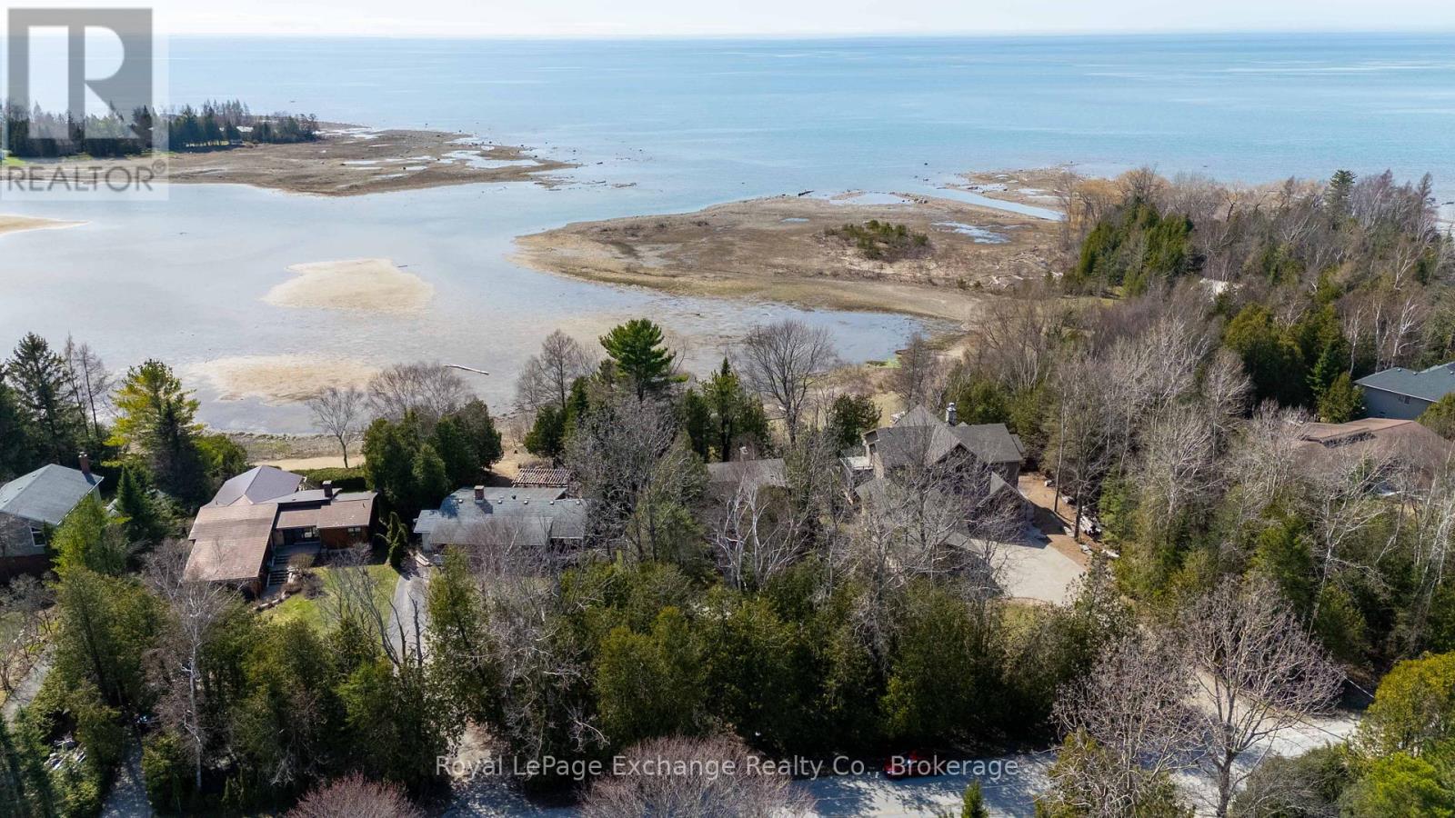 201 Miramichi Bay Road S, Saugeen Shores, Ontario N0H 2C6 - Photo 3 - X13071620