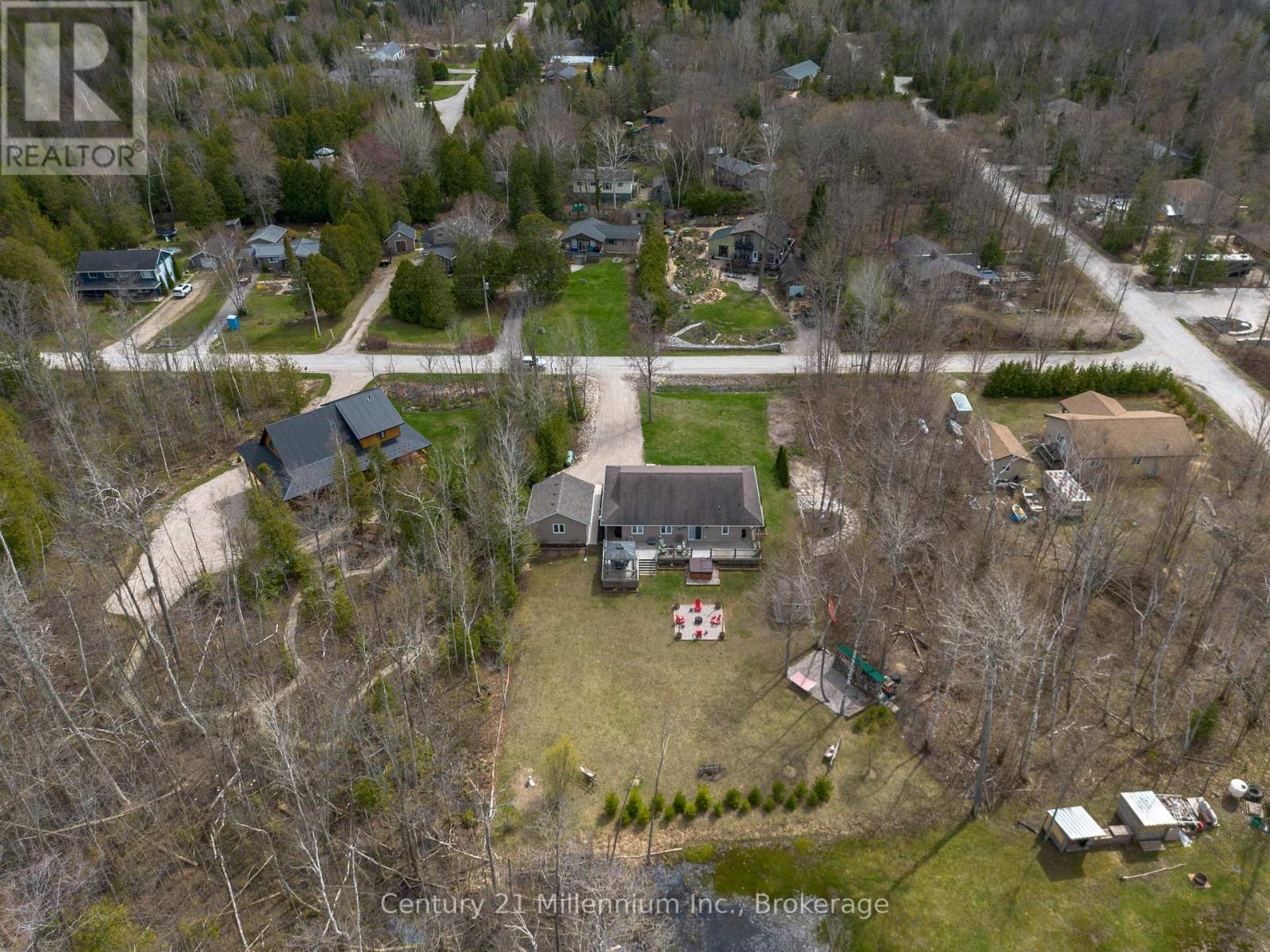 51 Larkwhistle Avenue, South Bruce Peninsula, Ontario N0H 2T0 - Photo 7 - X13085064