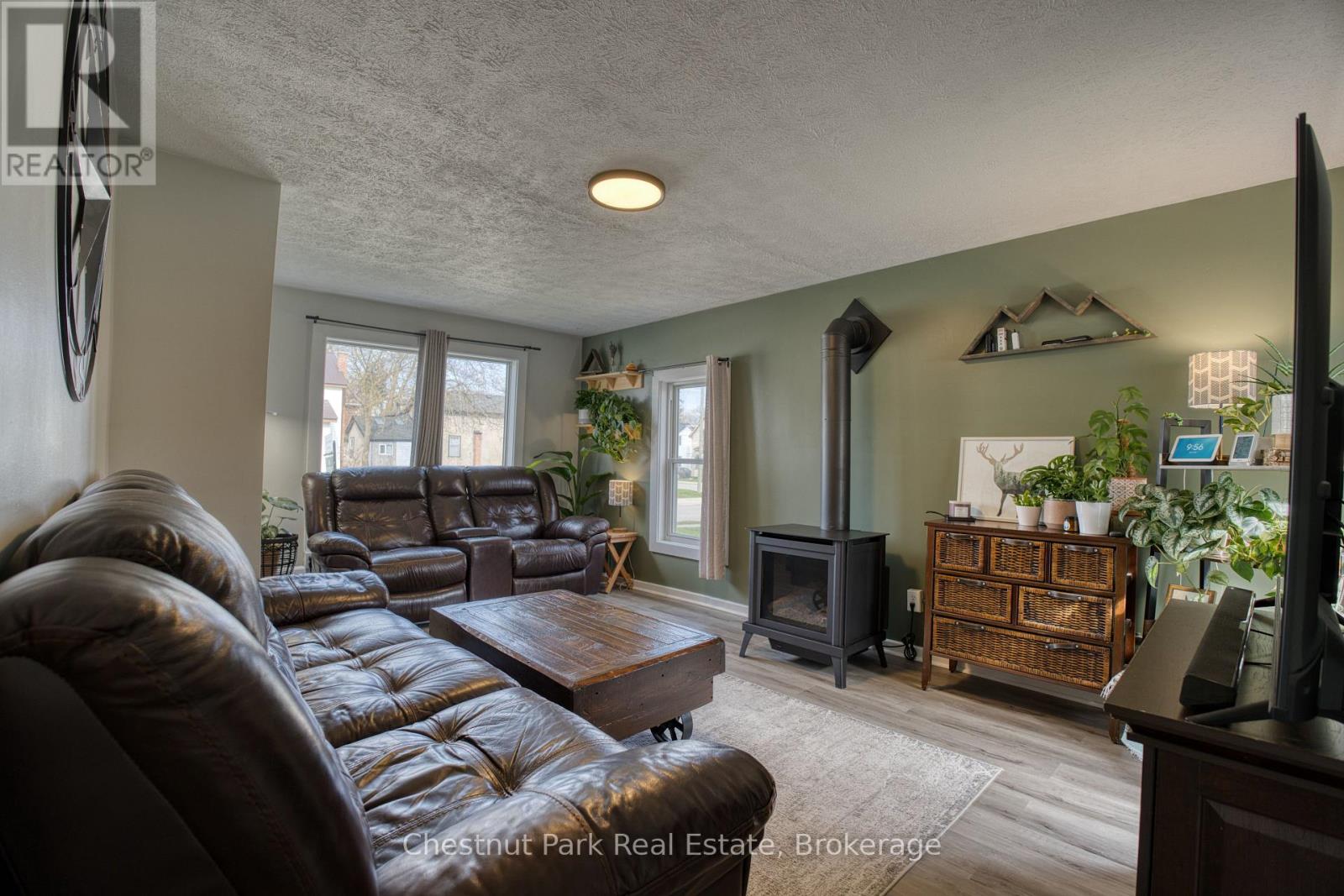 529 Claude Street, South Bruce Peninsula, Ontario N0H 2T0 - Photo 6 - X13096338