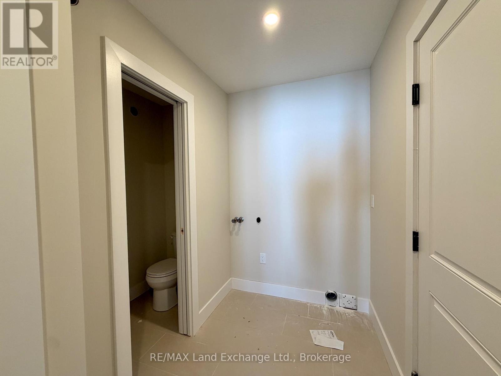 617 Hilker Street, Saugeen Shores, Ontario N0H 2C4 - Photo 8 - X13112932