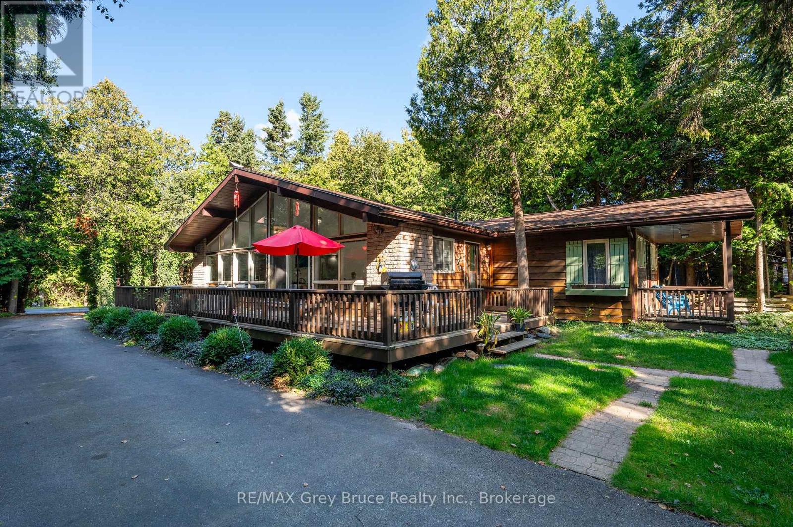 66 Harpur Drive, Northern Bruce Peninsula, Ontario N0H 2R0 - Photo 4 - X13119306