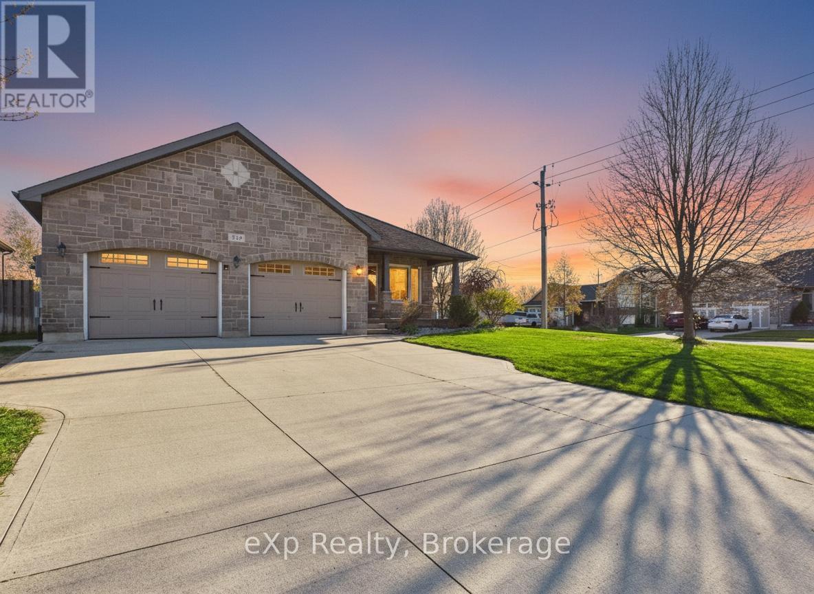 319 GINGRICH CRESCENT, Saugeen Shores, Ontario