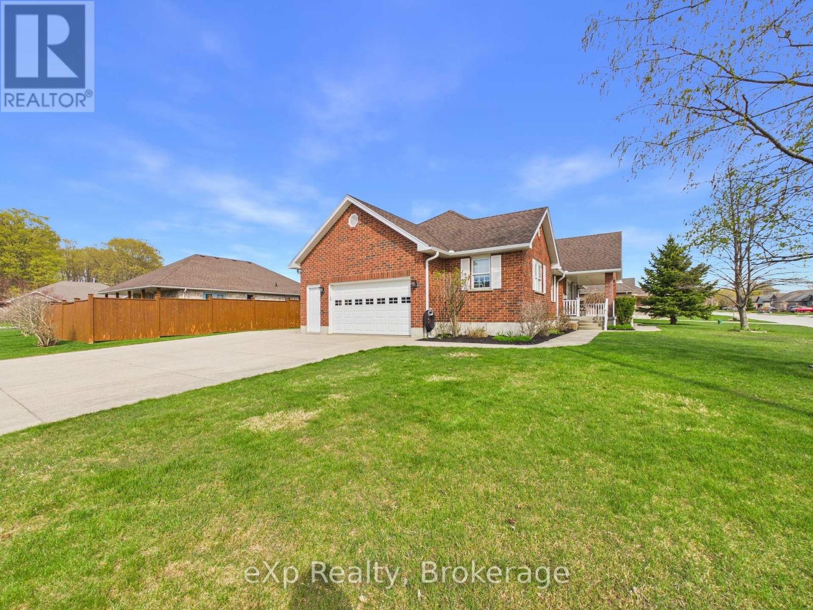 769 Woodland Drive, Saugeen Shores, Ontario N0H 2C4 - Photo 5 - X13122218