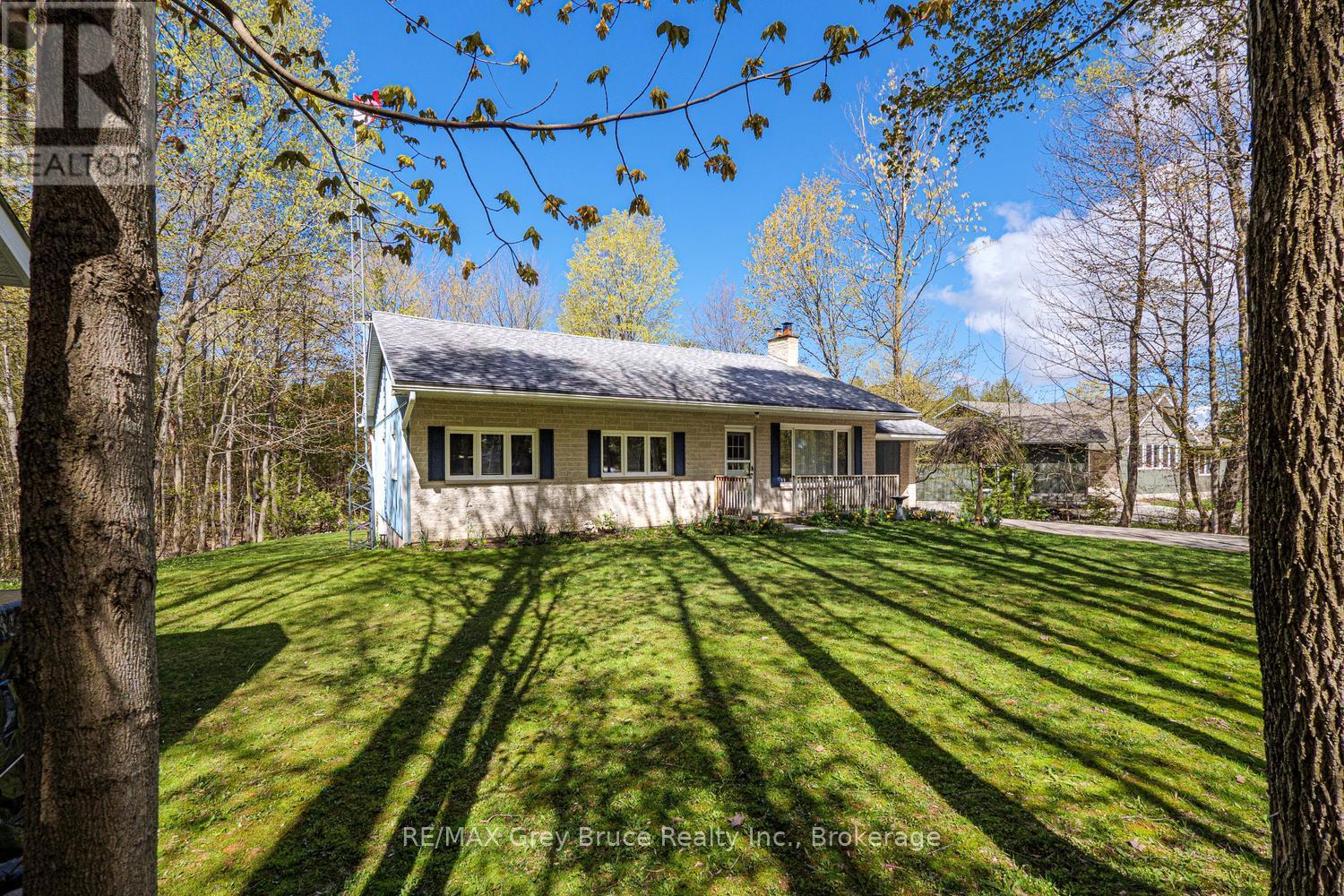 113 Golden Pond Drive, South Bruce Peninsula, Ontario N0H 2T0 - Photo 2 - X13129766