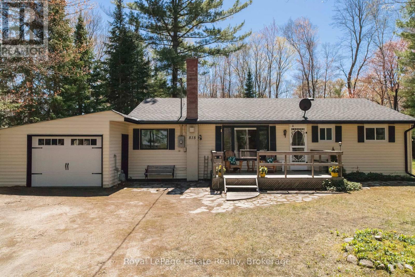 818 Sixth Street N, South Bruce Peninsula, Ontario N0H 2G0 - Photo 6 - X13137032