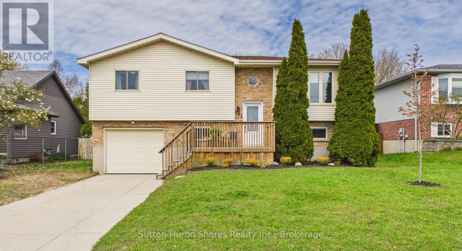781 BRADFORD STREET, Saugeen Shores, Ontario