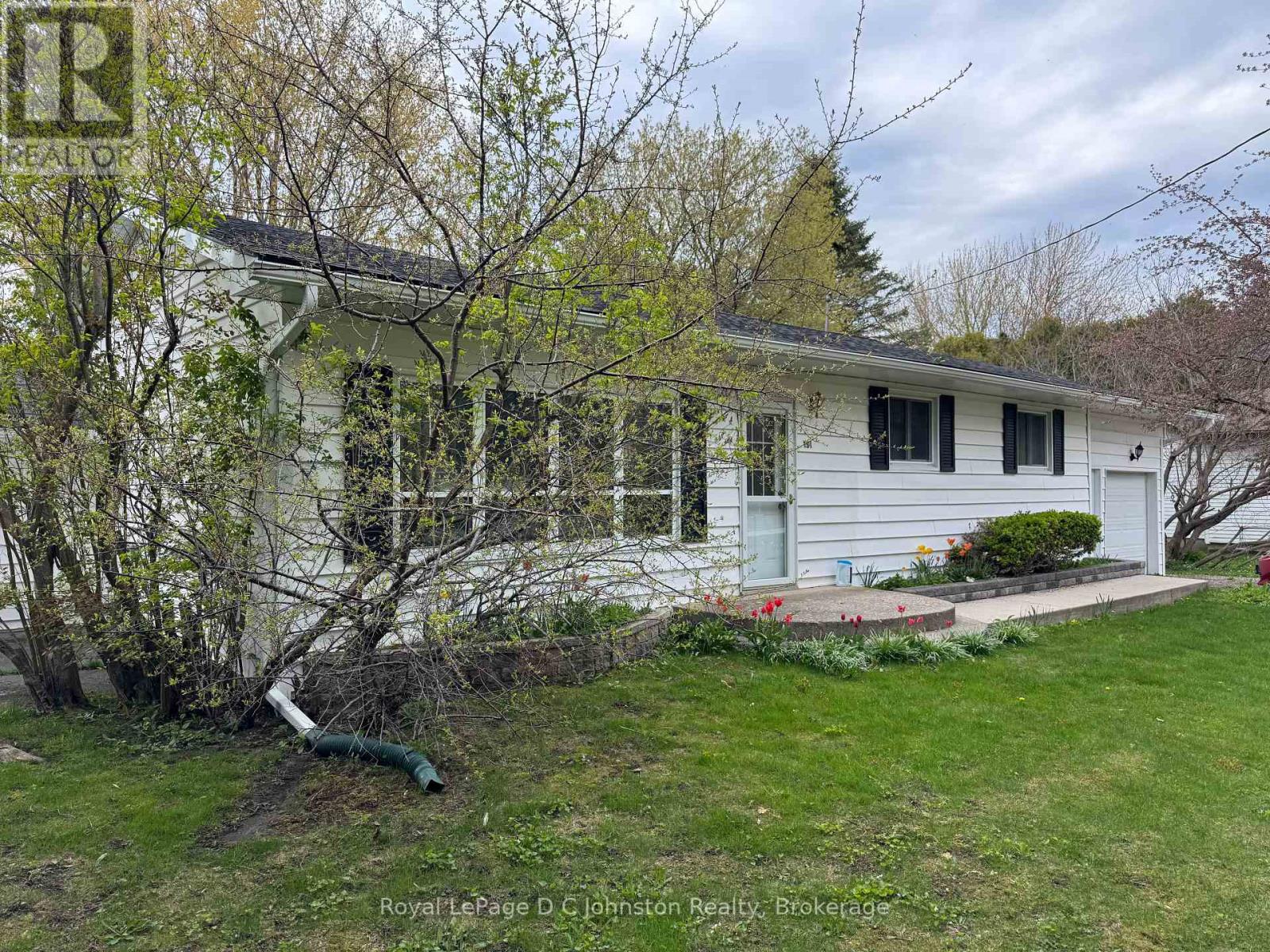 191 BREADALBANE STREET S, Saugeen Shores, Ontario