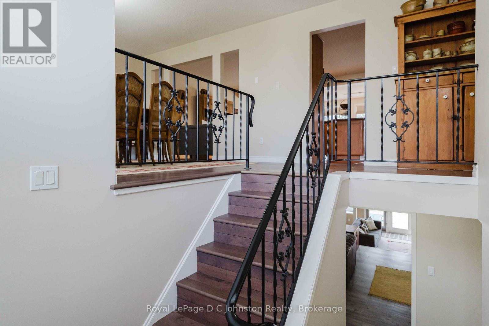 343 Maple Drive, Saugeen Shores, Ontario N0H 2C4 - Photo 3 - X13140744