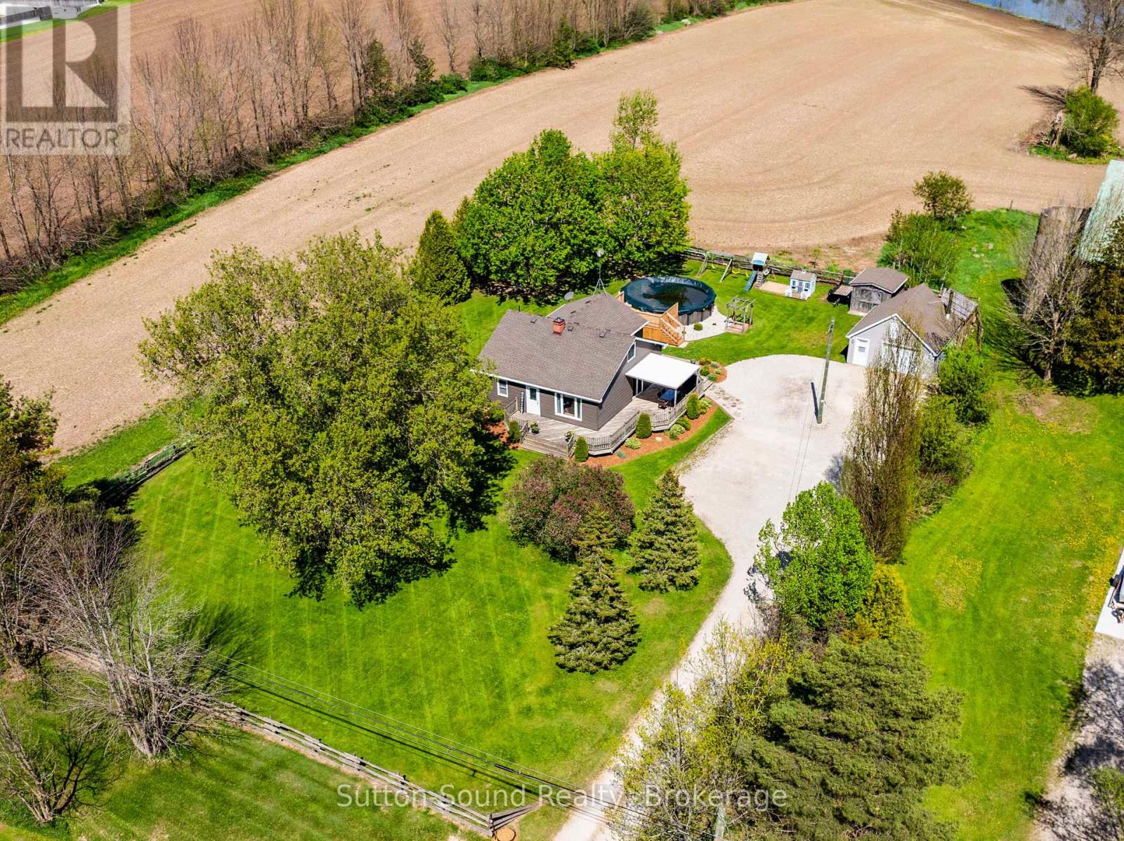 018389 Bruce Road 10, Georgian Bluffs, Ontario N0H 1A0 - Photo 1 - X13141658