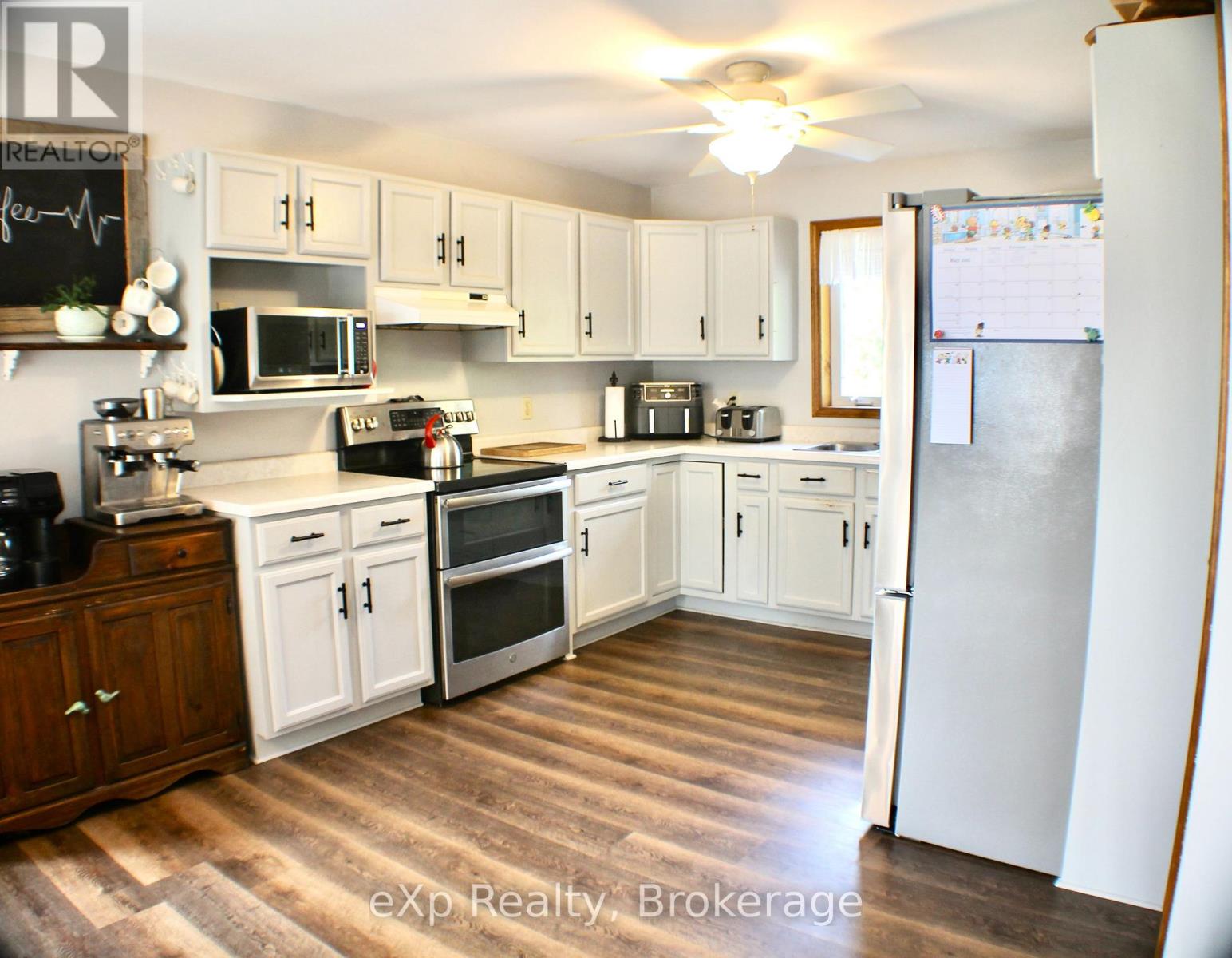 55 Forbes Road, Northern Bruce Peninsula, Ontario N0H 2T0 - Photo 8 - X13153346