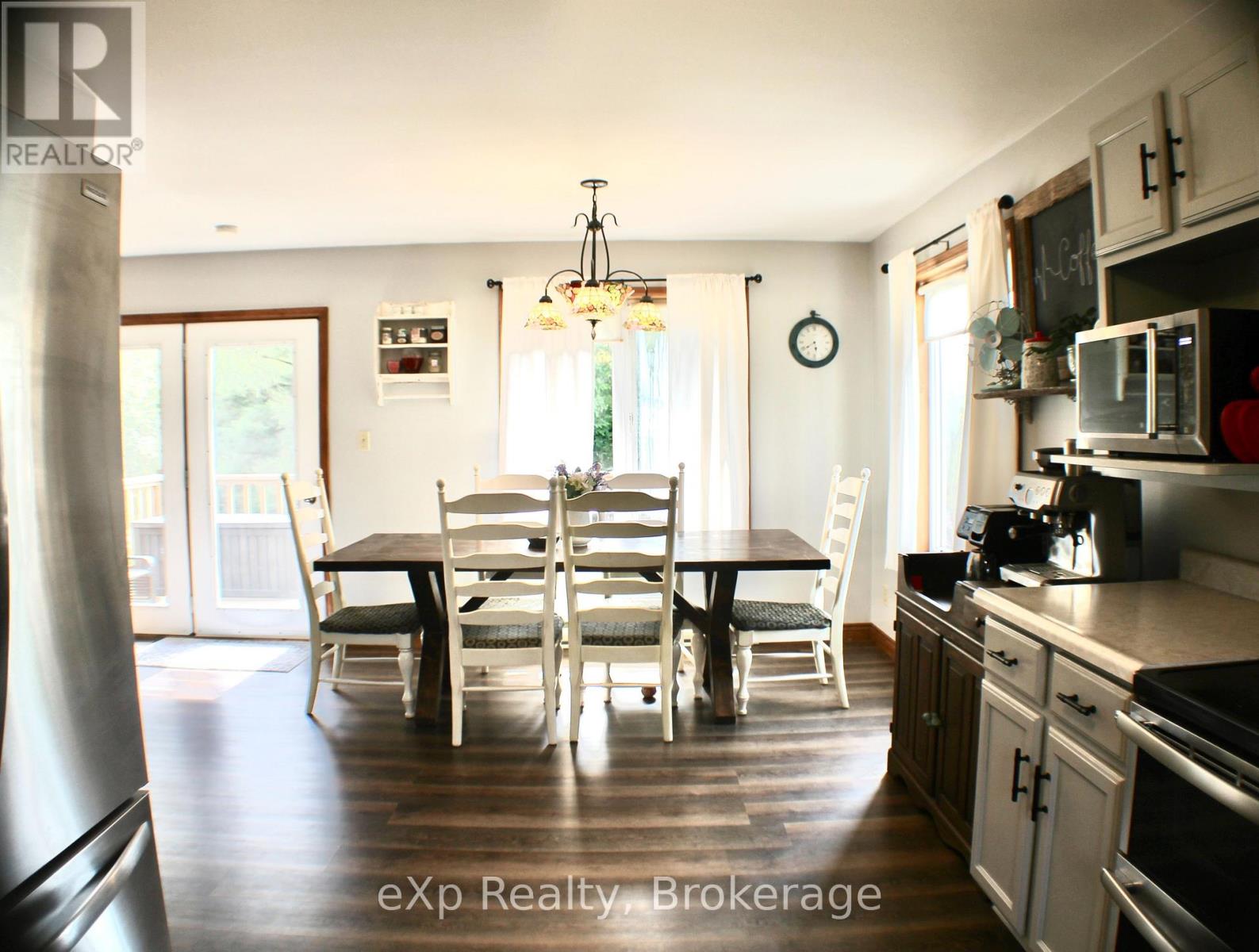 55 Forbes Road, Northern Bruce Peninsula, Ontario N0H 2T0 - Photo 9 - X13153346