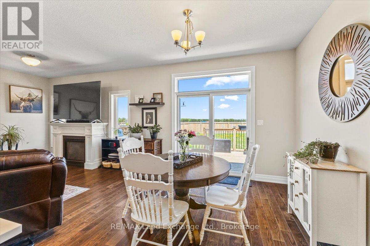 395 Mary Rose Avenue, Saugeen Shores, Ontario N0H 2C3 - Photo 5 - X13169272