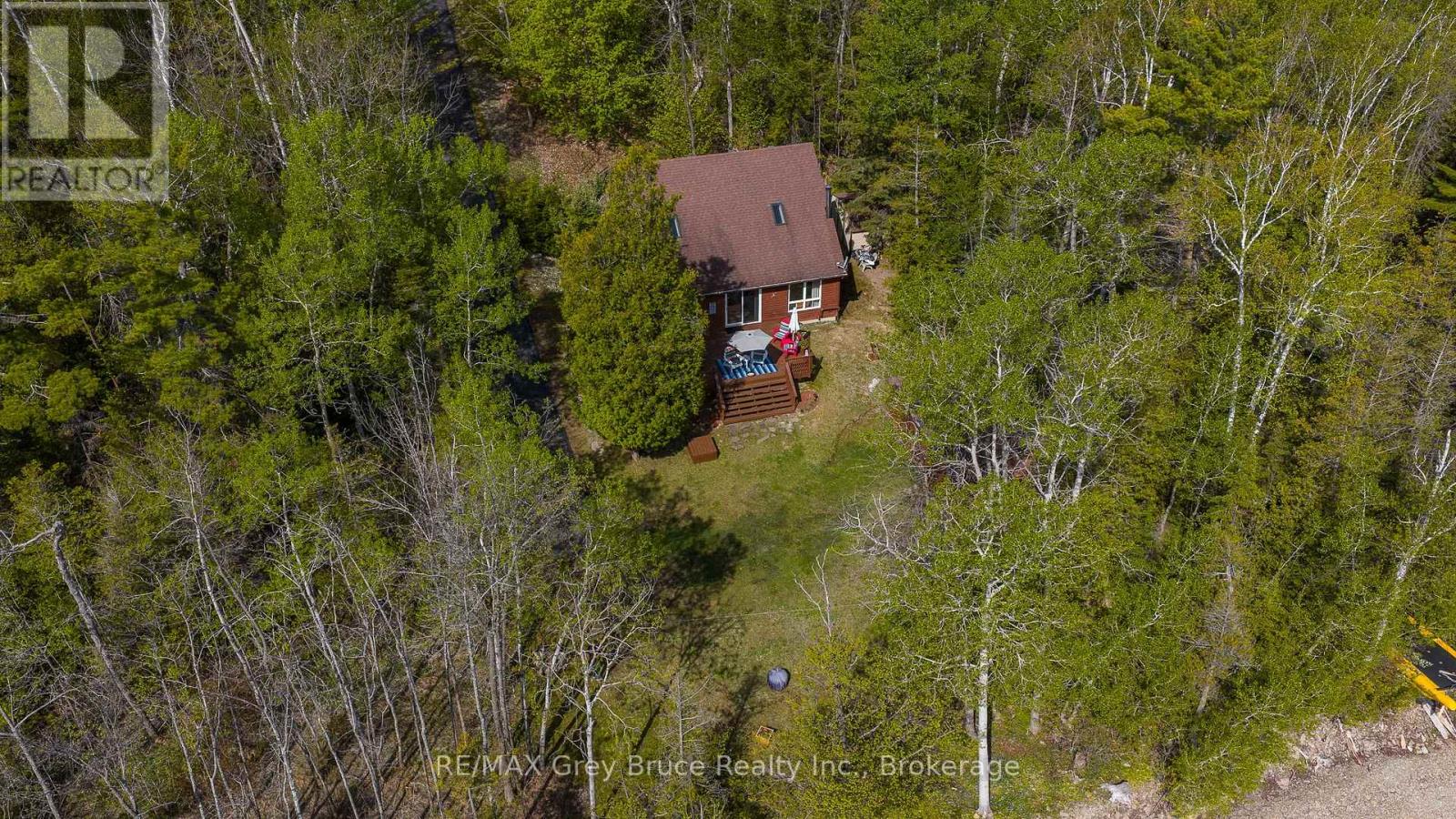 504629 Grey Road 1, Georgian Bluffs, Ontario N0H 2T0 - Photo 8 - X13170388
