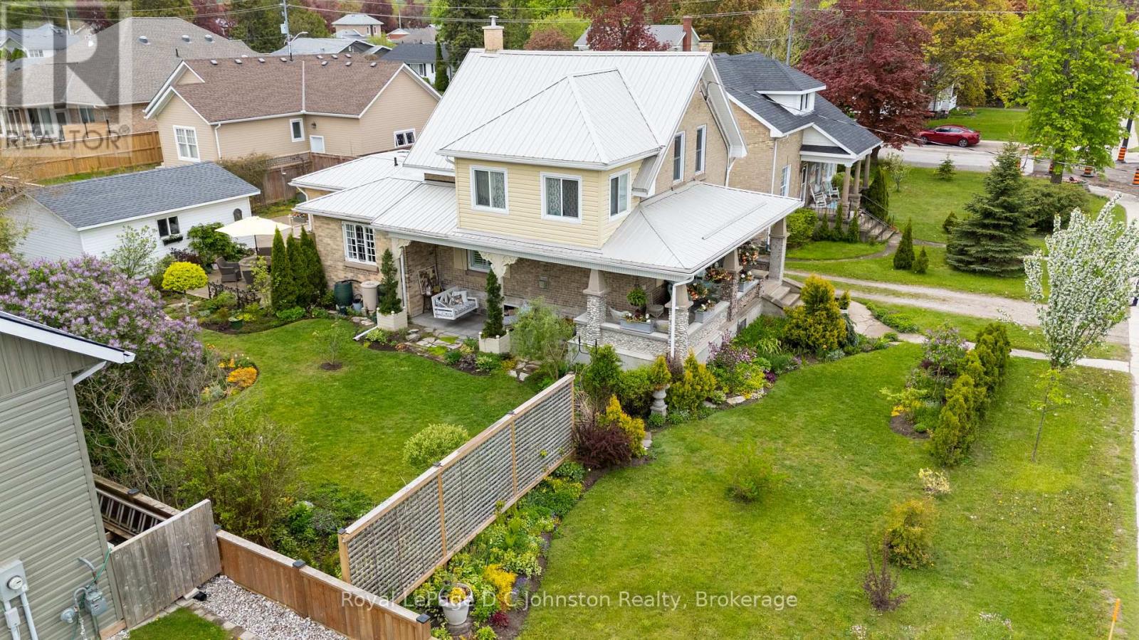 111 Albert Street N, Saugeen Shores, Ontario N0H 2L0 - Photo 3 - X13172846