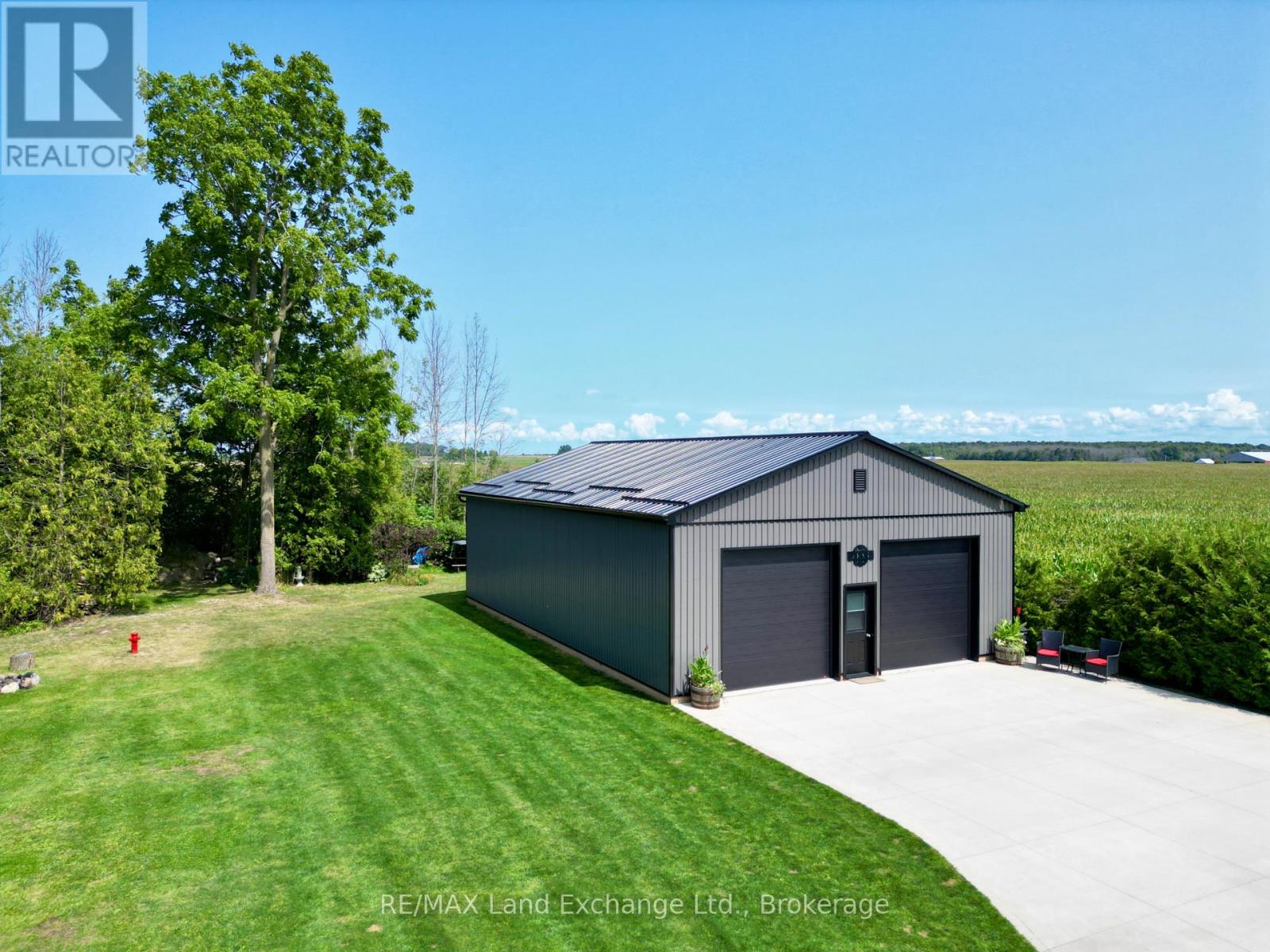 1676 Bruce-Saugeen Townline, Saugeen Shores, Ontario N0H 2C5 - Photo 3 - X13173310