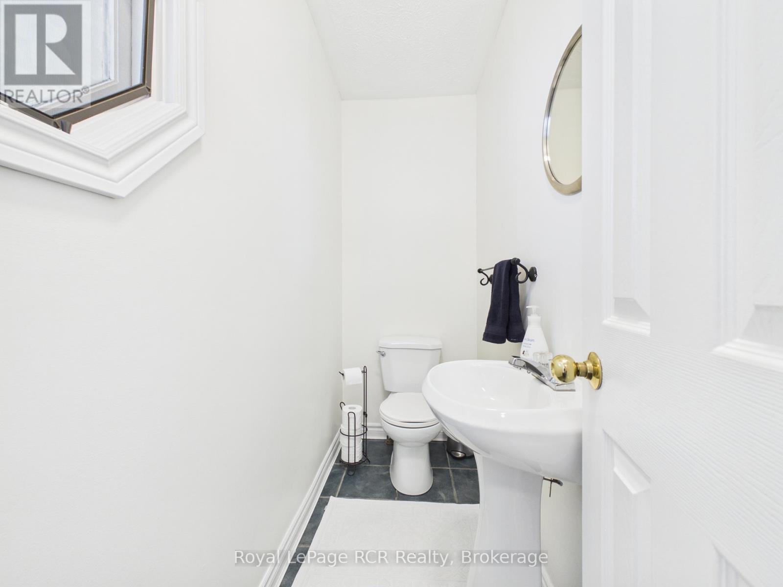 74 Grenville Street N, Saugeen Shores, Ontario N0H 2L0 - Photo 4 - X13174854