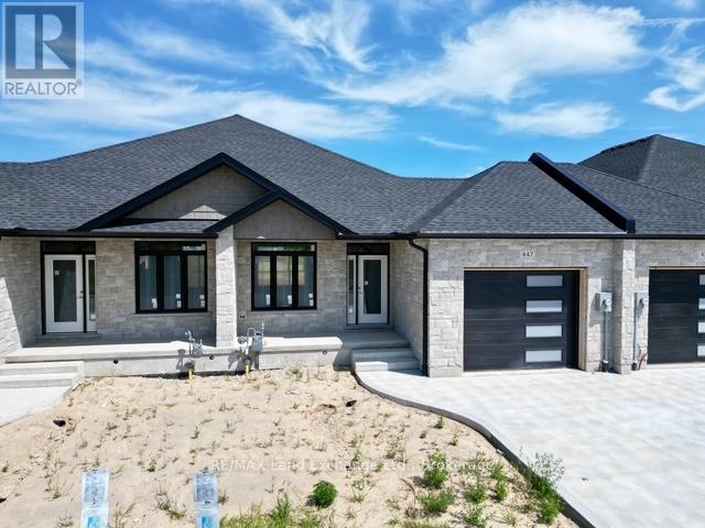 447 Ivings Drive, Saugeen Shores, Ontario N0H 2C1 - Photo 1 - X13176516