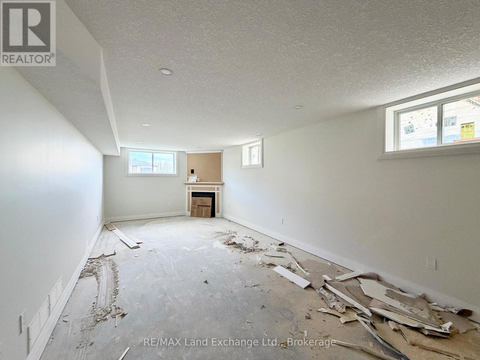 447 Ivings Drive, Saugeen Shores, Ontario N0H 2C1 - Photo 9 - X13176516
