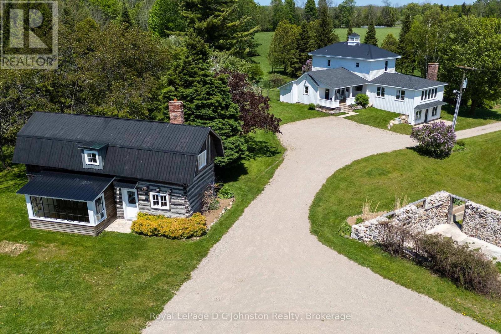 1565 B Line, Arran-Elderslie, Ontario N0H 2L0 - Photo 2 - X13182584