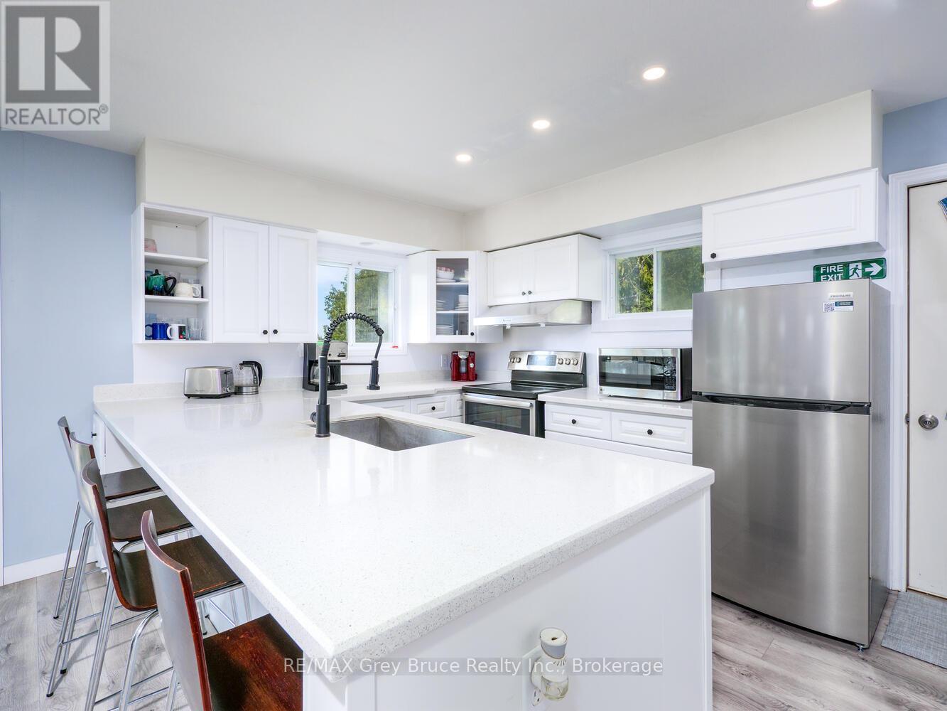 952 Dorcas Bay Road, Northern Bruce Peninsula, Ontario N0H 2R0 - Photo 6 - X13192476